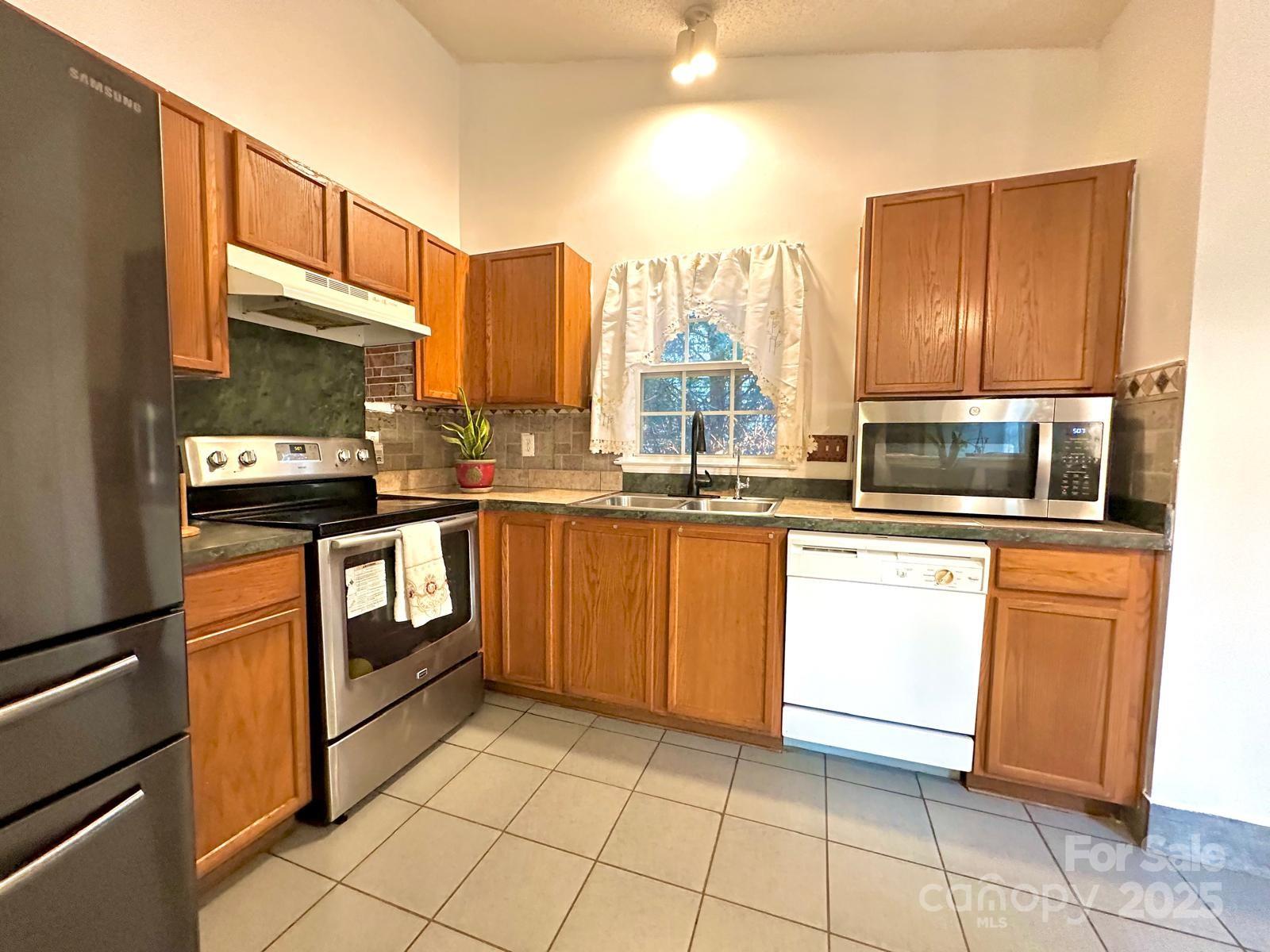 8430 Stoneman Place Property Photo 19