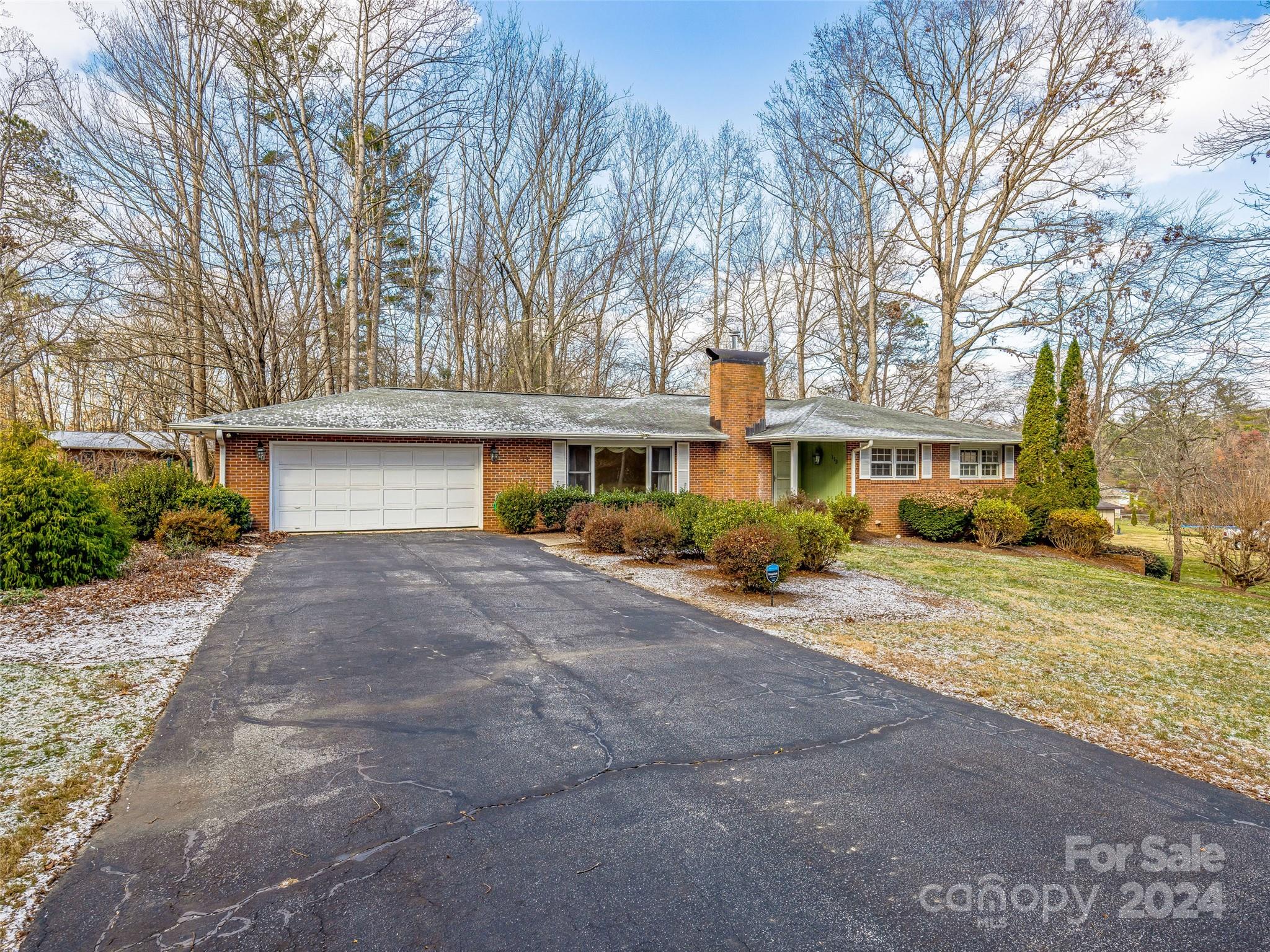 113 Tanager Lane Property Photo 1