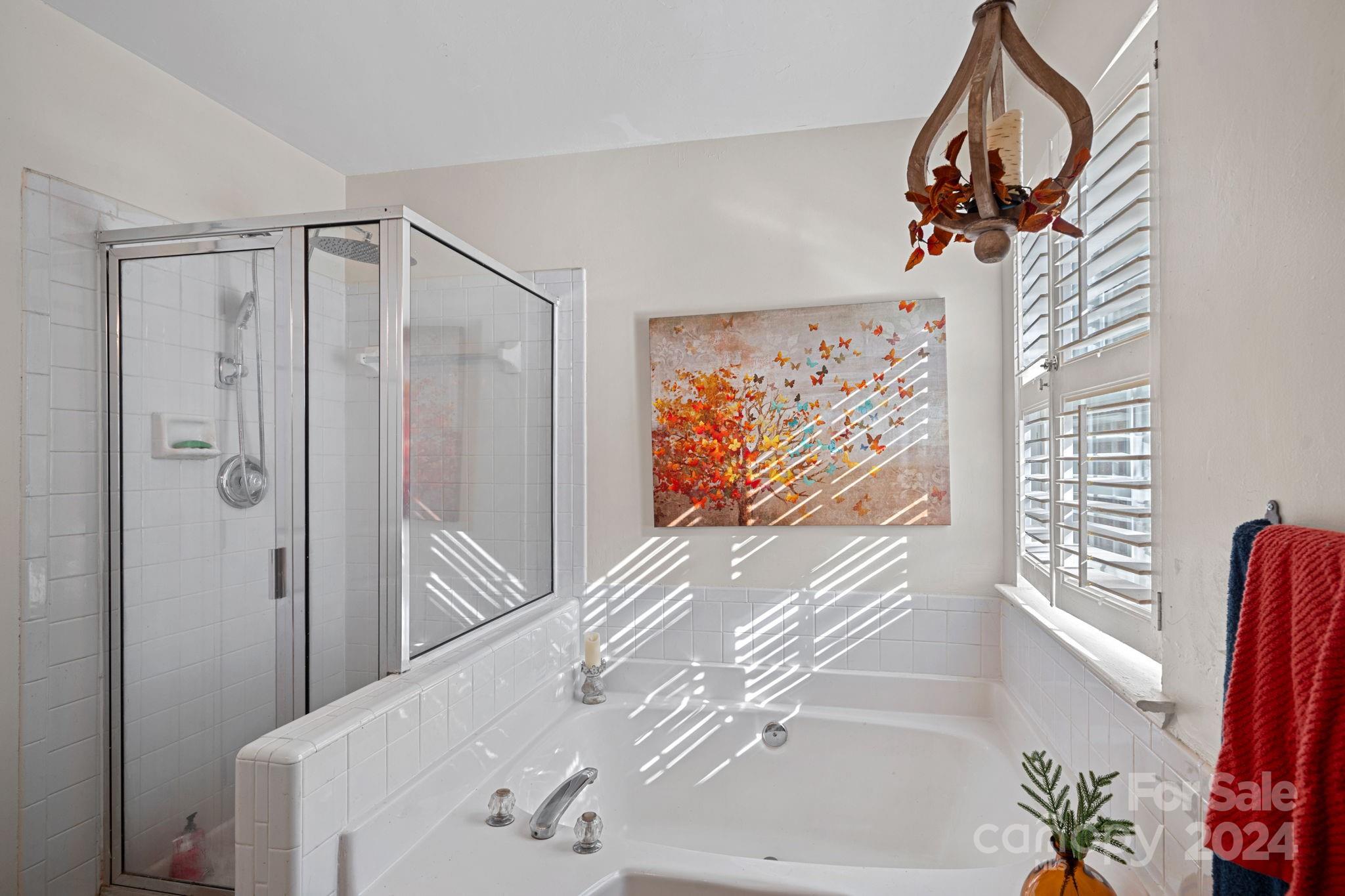 12128 Robins Nest Lane Property Photo 16