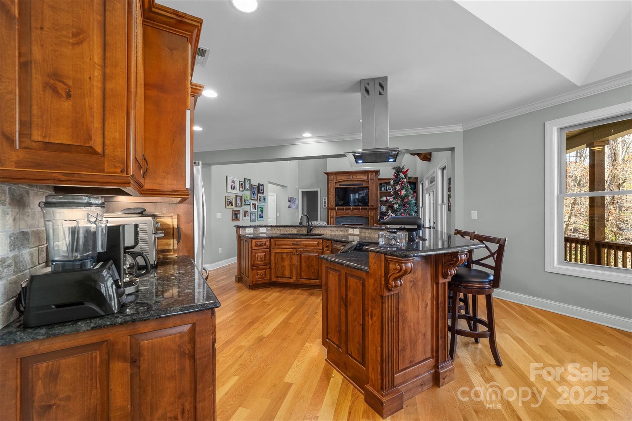 404 Yorkfield Drive Property Photo 10