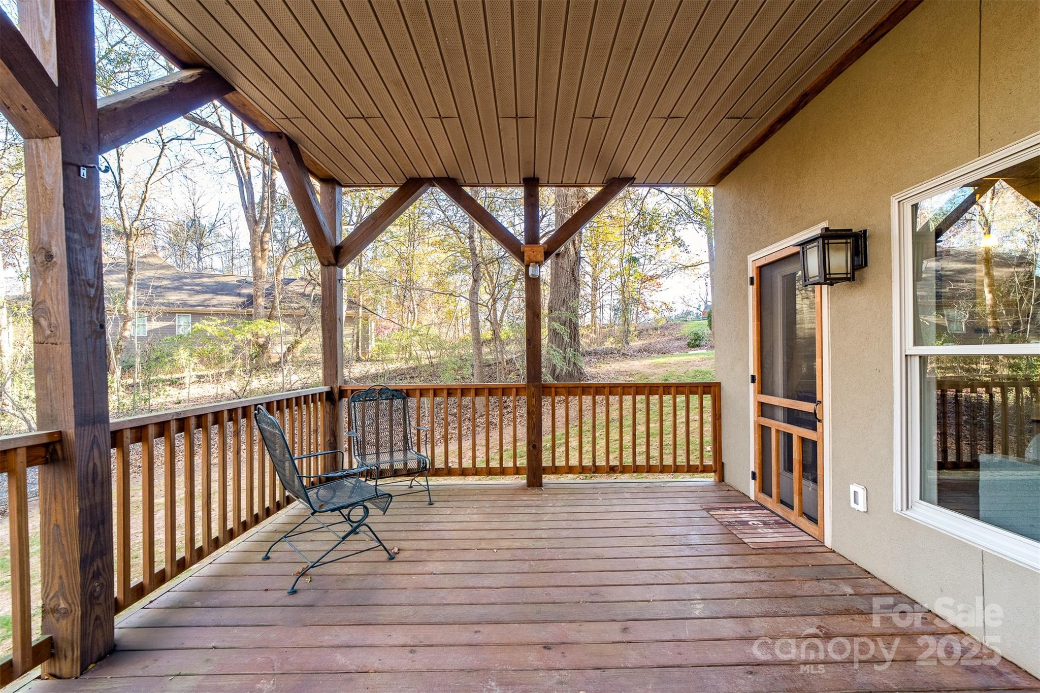 404 Yorkfield Drive Property Photo 26