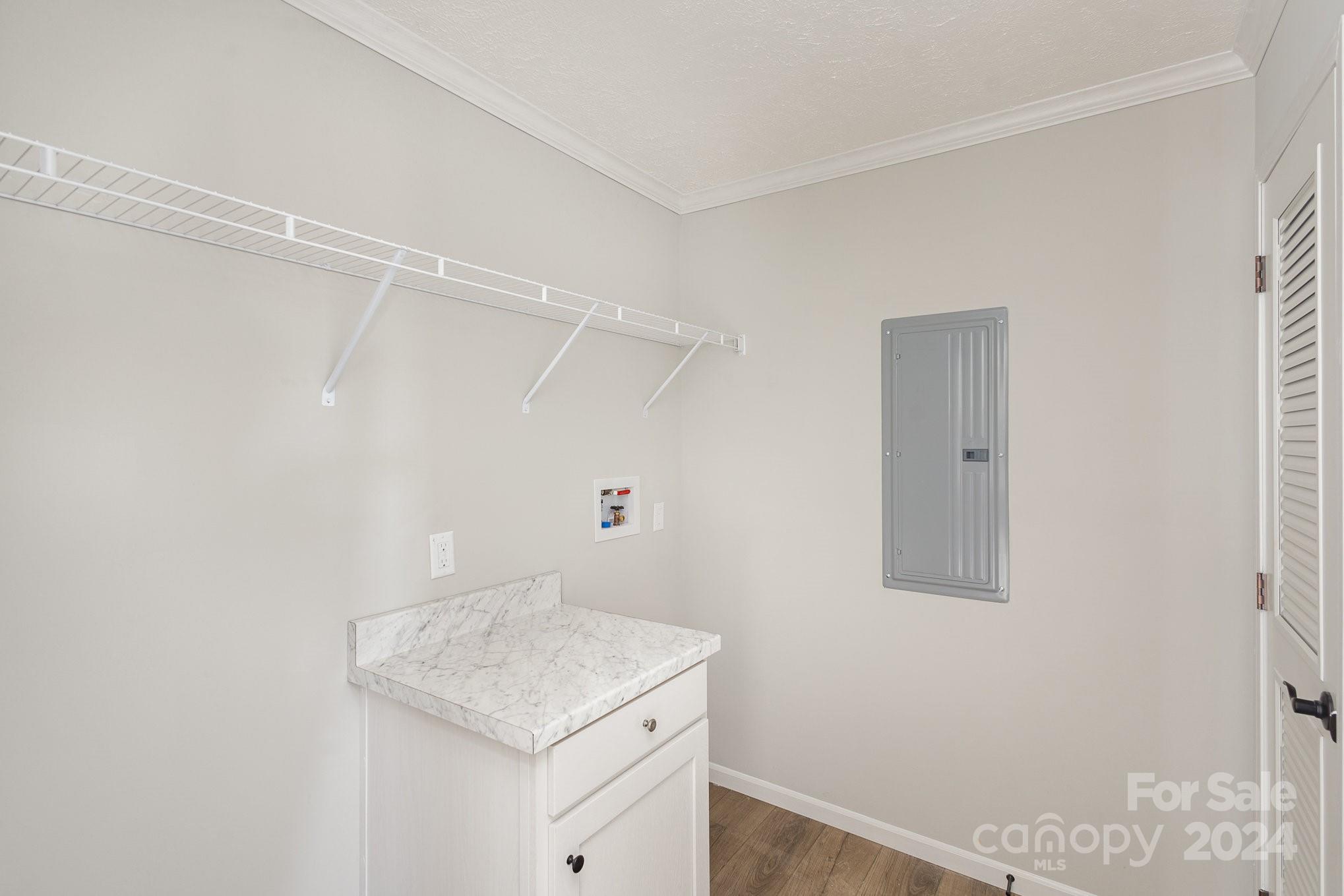 146 Lionel Street 15 Property Photo 14