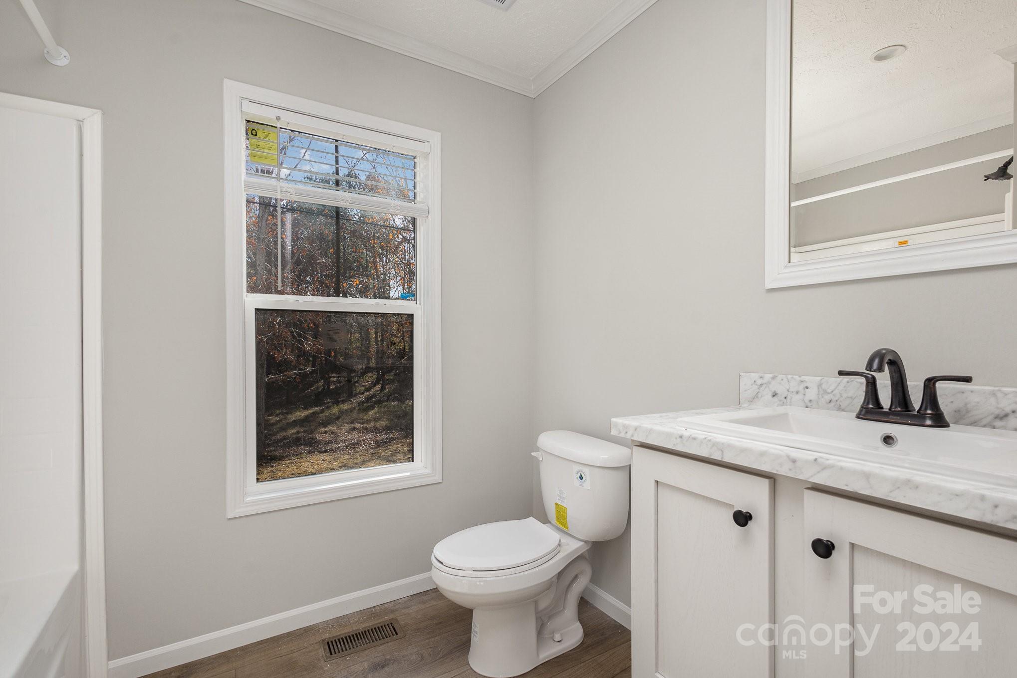 146 Lionel Street 15 Property Photo 15