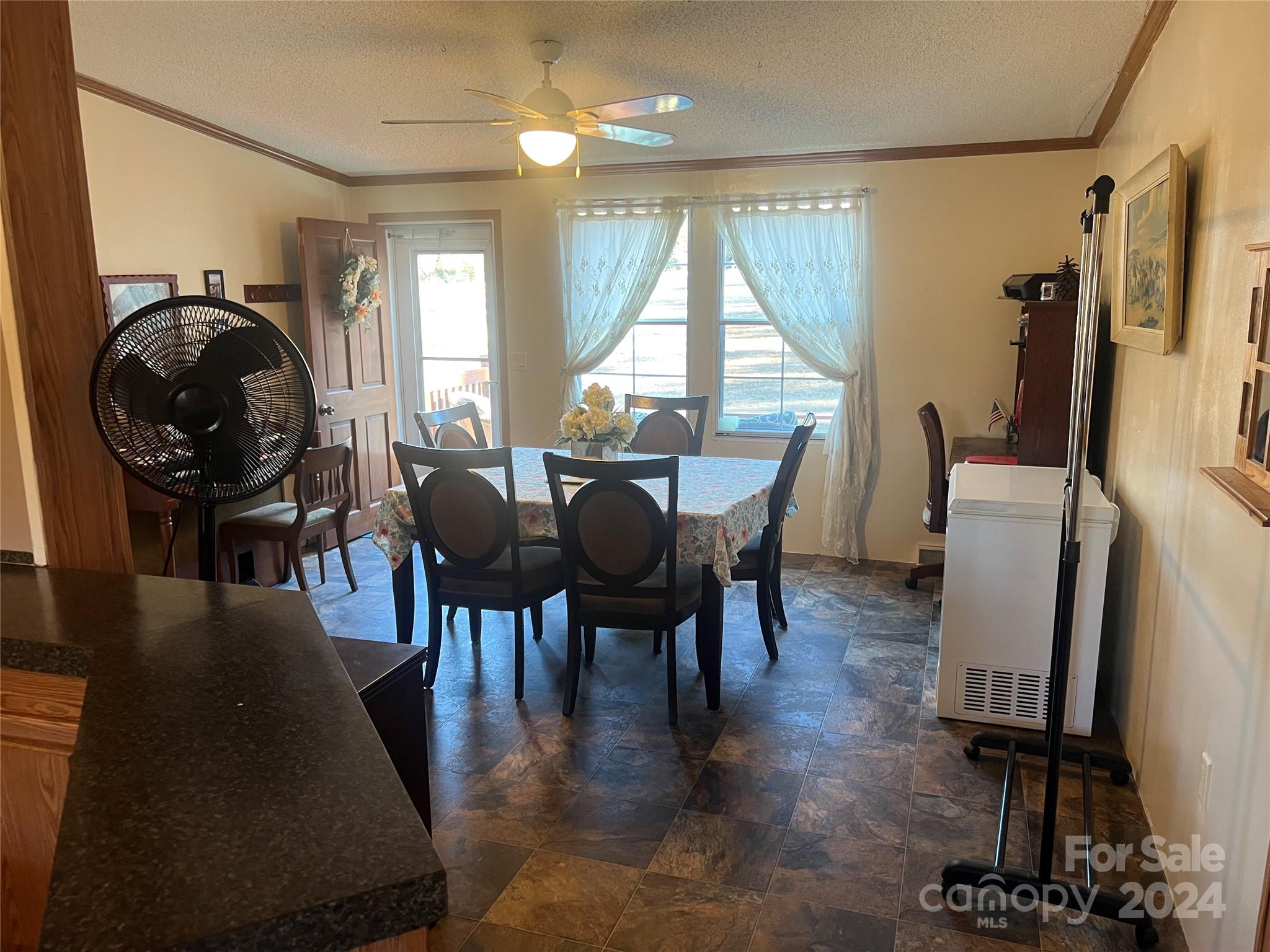 2082 Mary D Road 1 Property Photo 4