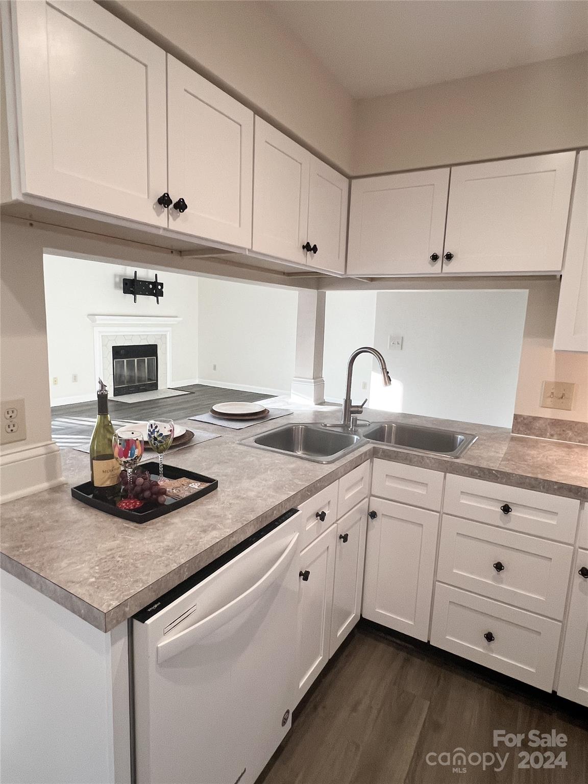7428 Ashfield Court Property Photo 11