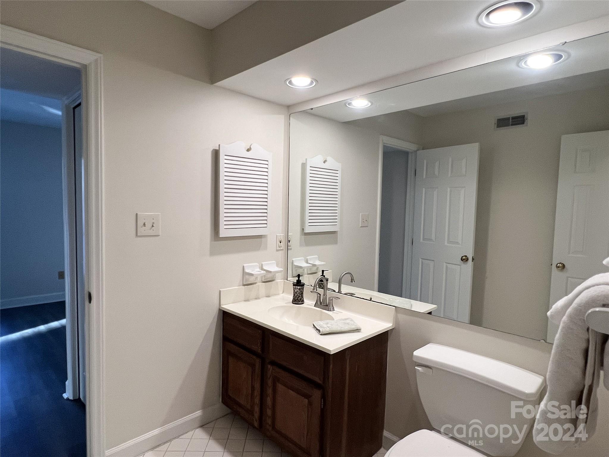 7428 Ashfield Court Property Photo 20