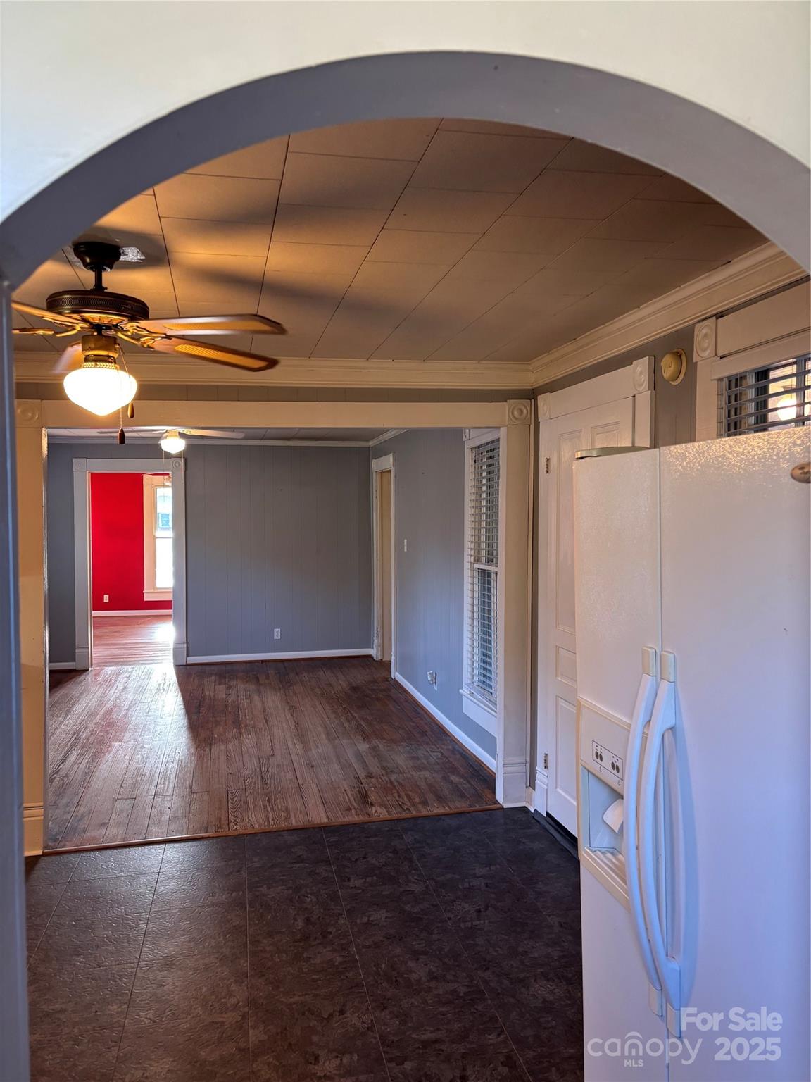 4220 Woodleaf Road Property Photo 13
