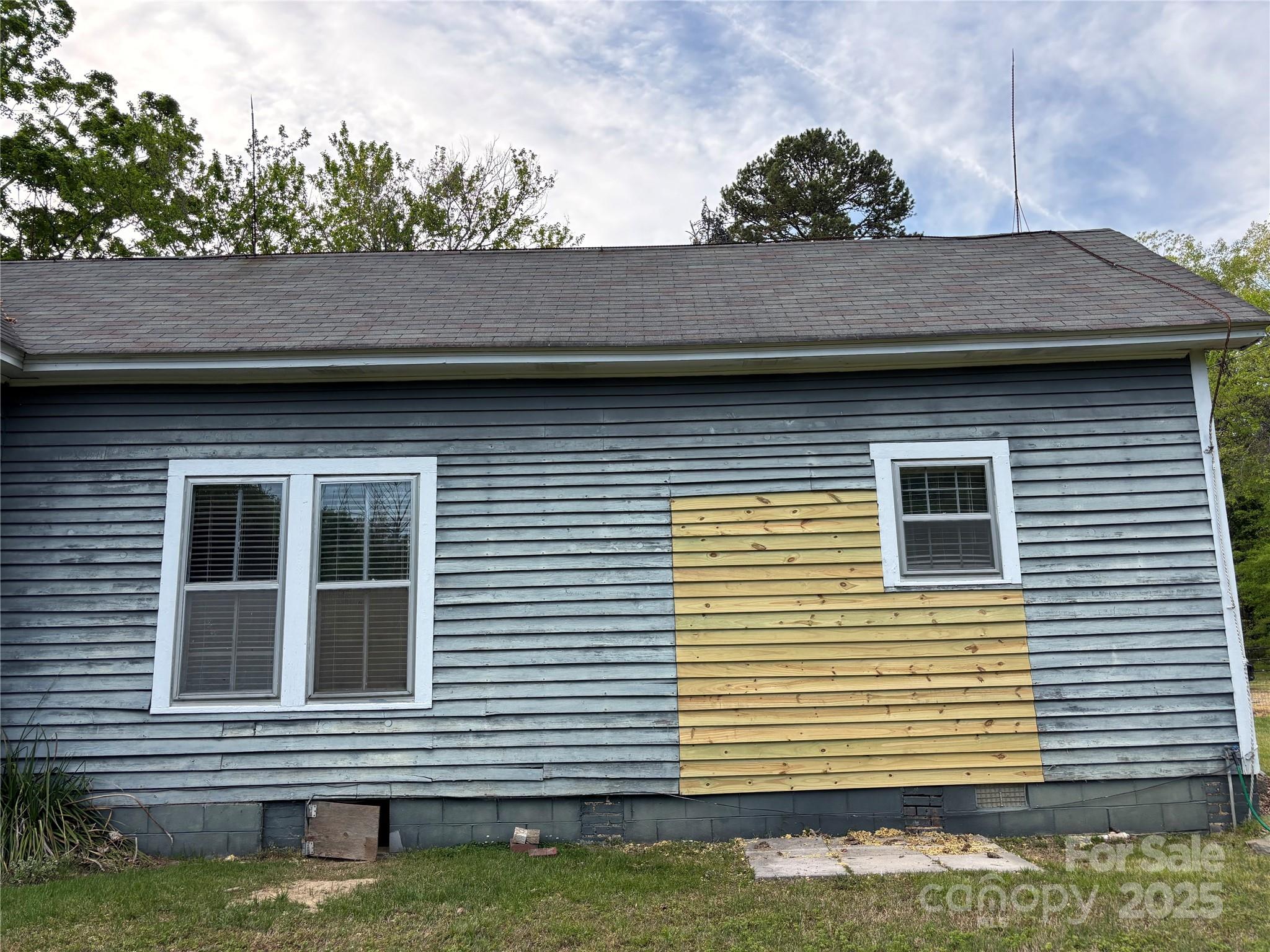 4220 Woodleaf Road Property Photo 29