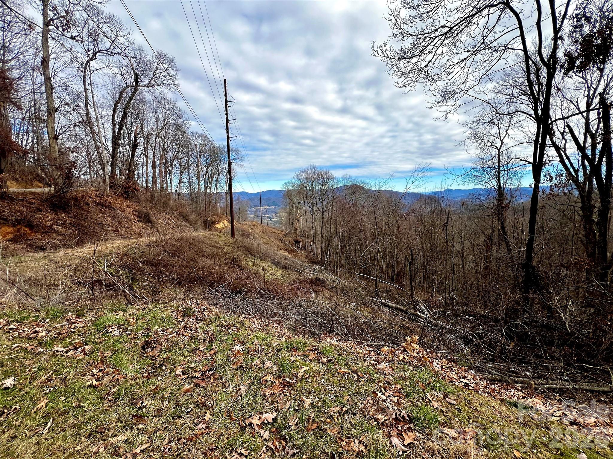 4 And 4b Salisbury Cove Property Photo 3