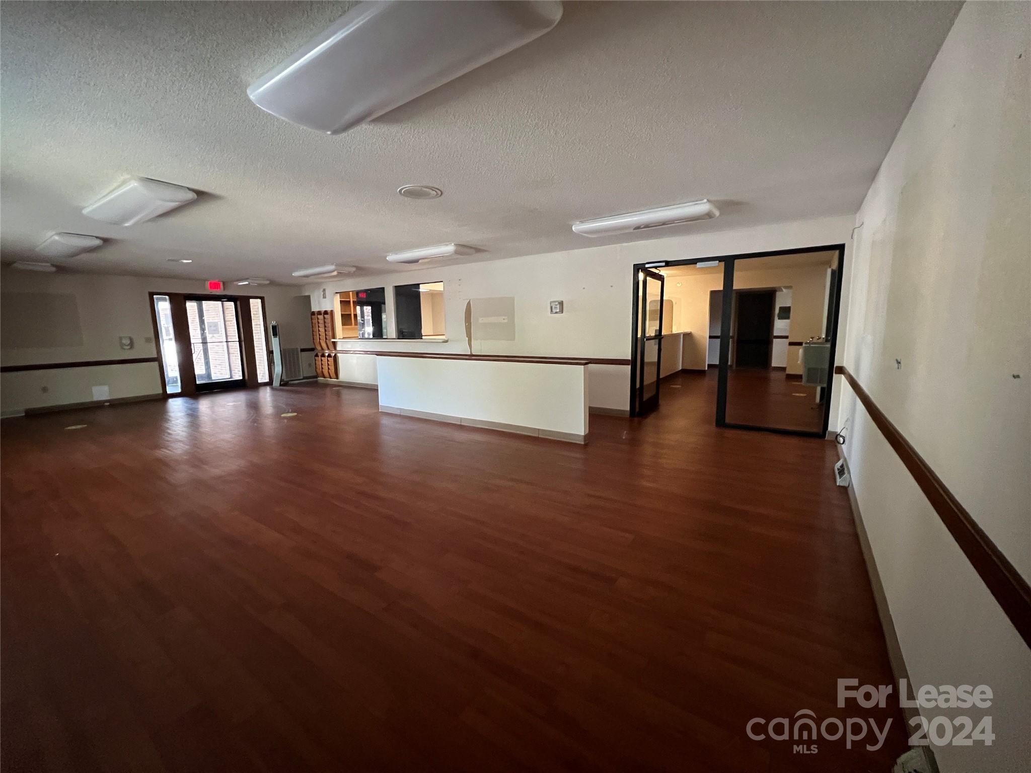 808 Schenck Street Property Photo 3