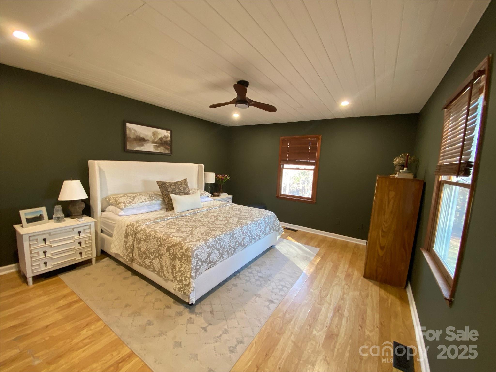 233 Windy Ridge Drive Property Photo 6