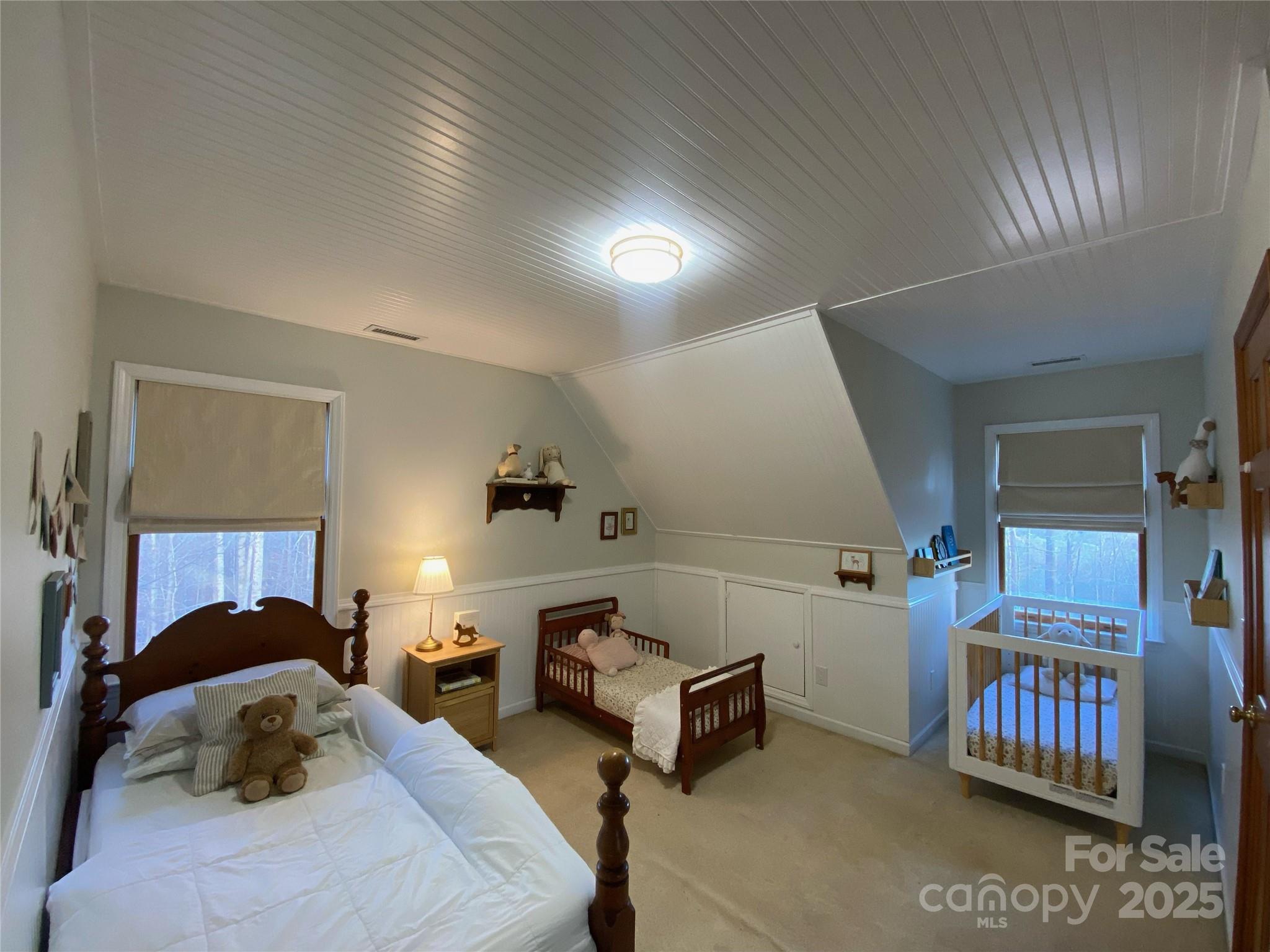 233 Windy Ridge Drive Property Photo 8