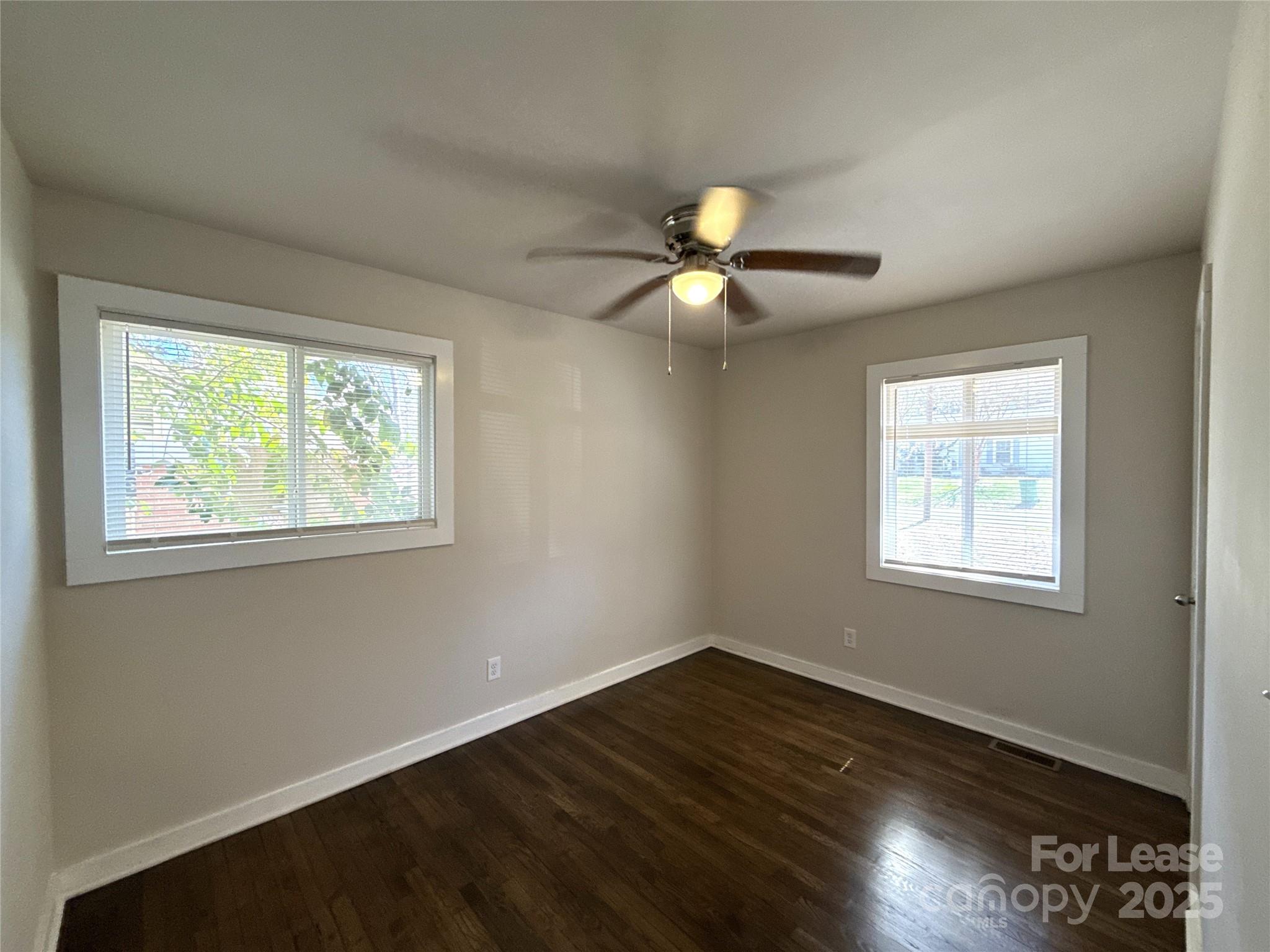 3923 Colebrook Road Property Photo 8