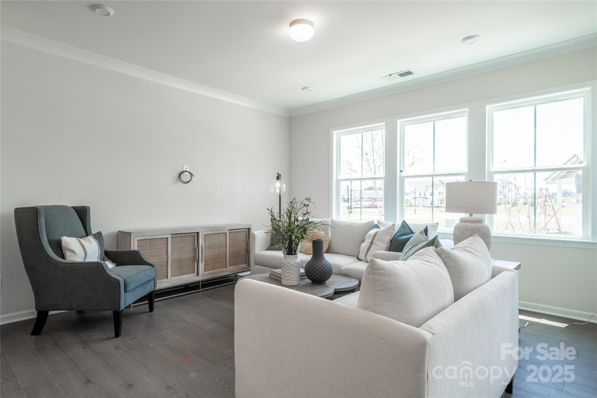 5680 Clear Creek Lane Property Photo 12