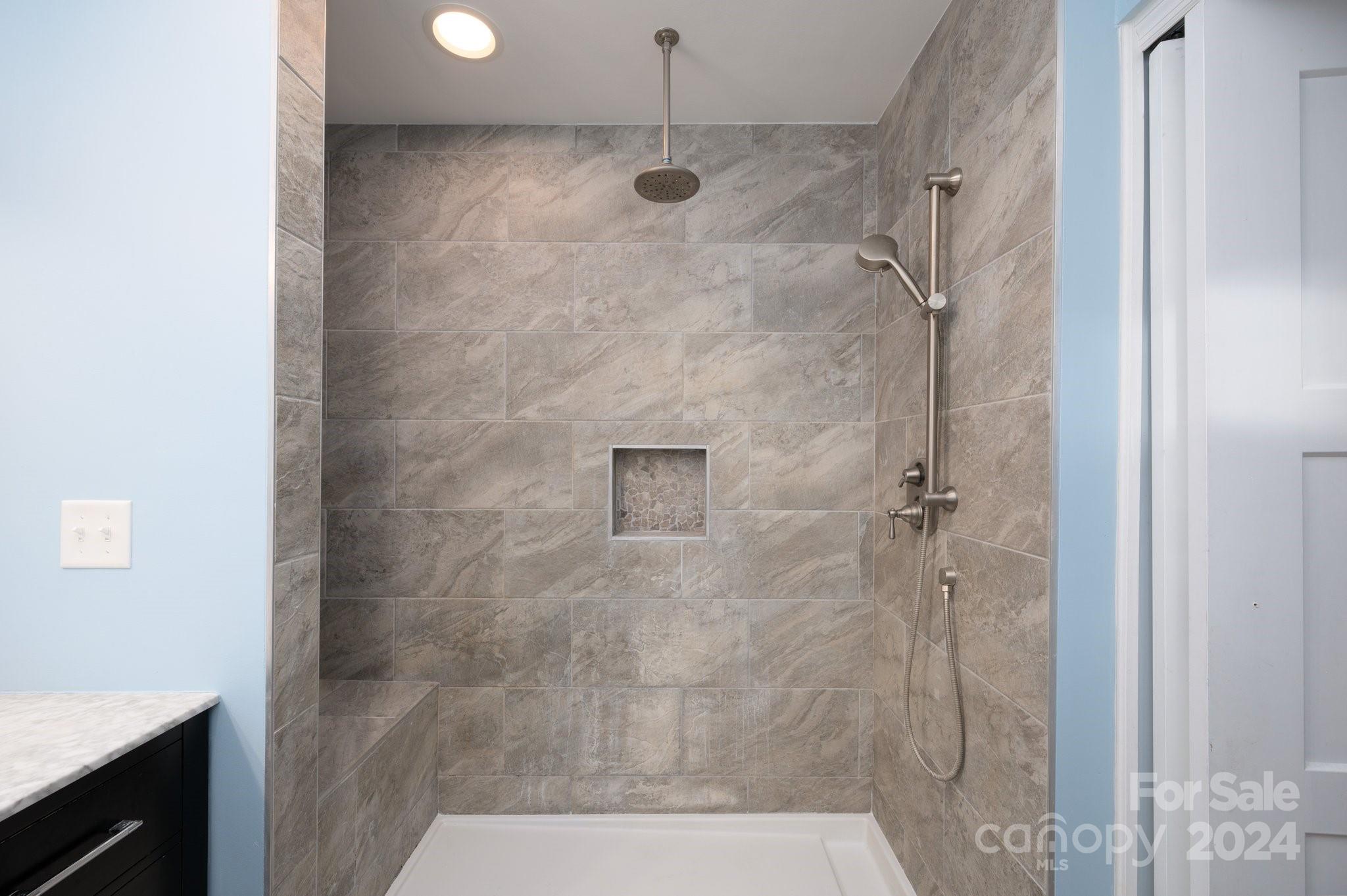 106 Buffalo Trail Property Photo 11