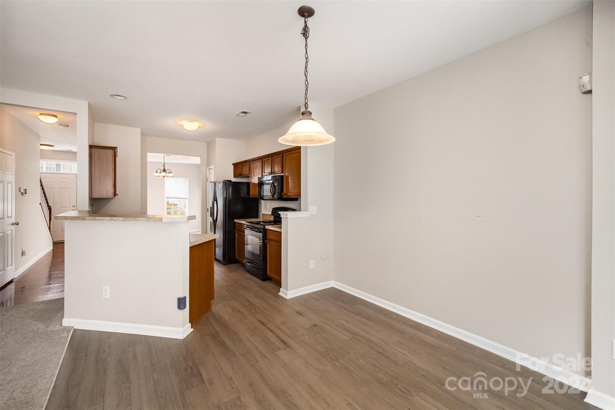 12039 Windy Rock Way Property Photo 12