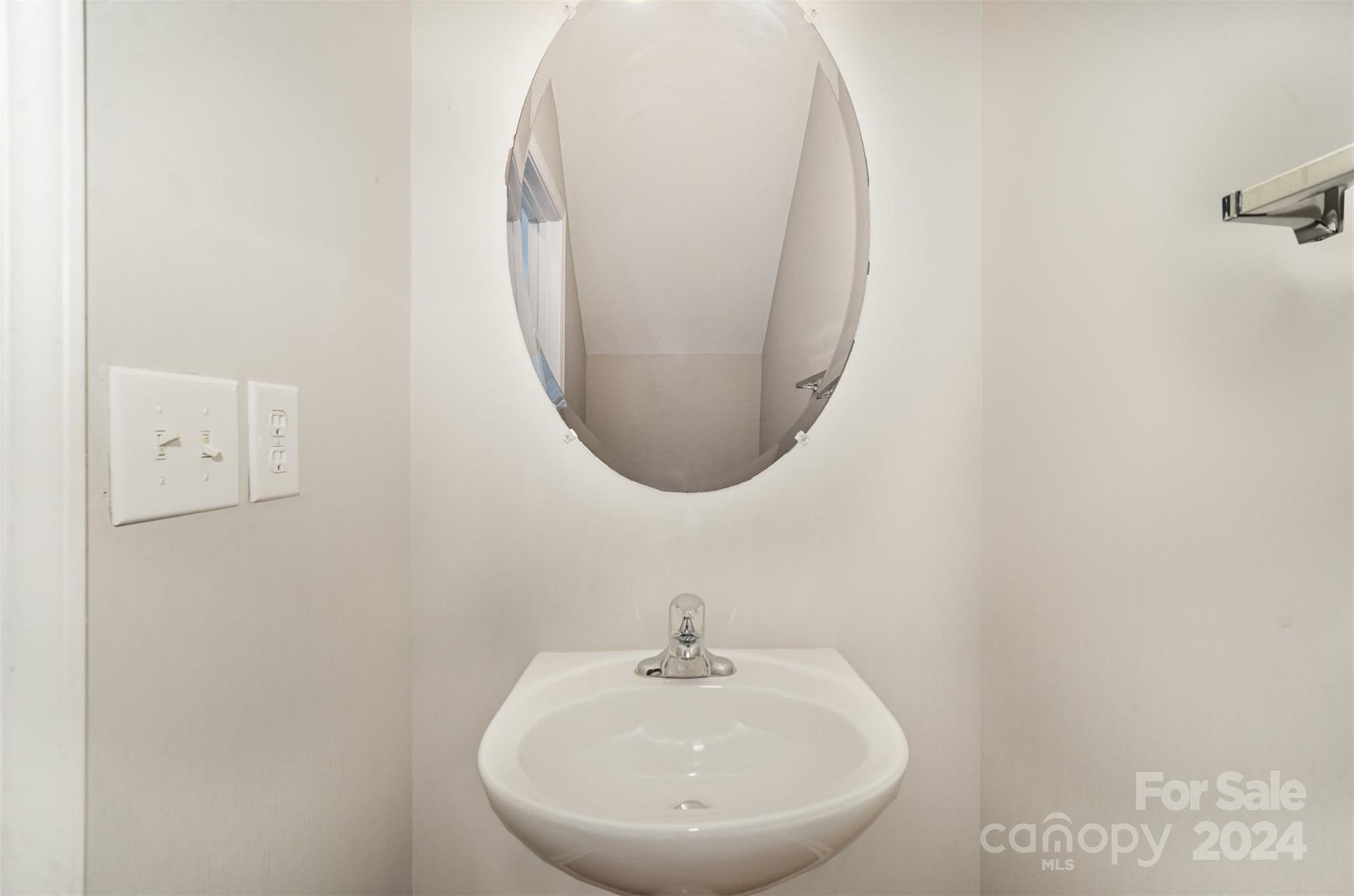 12039 Windy Rock Way Property Photo 18