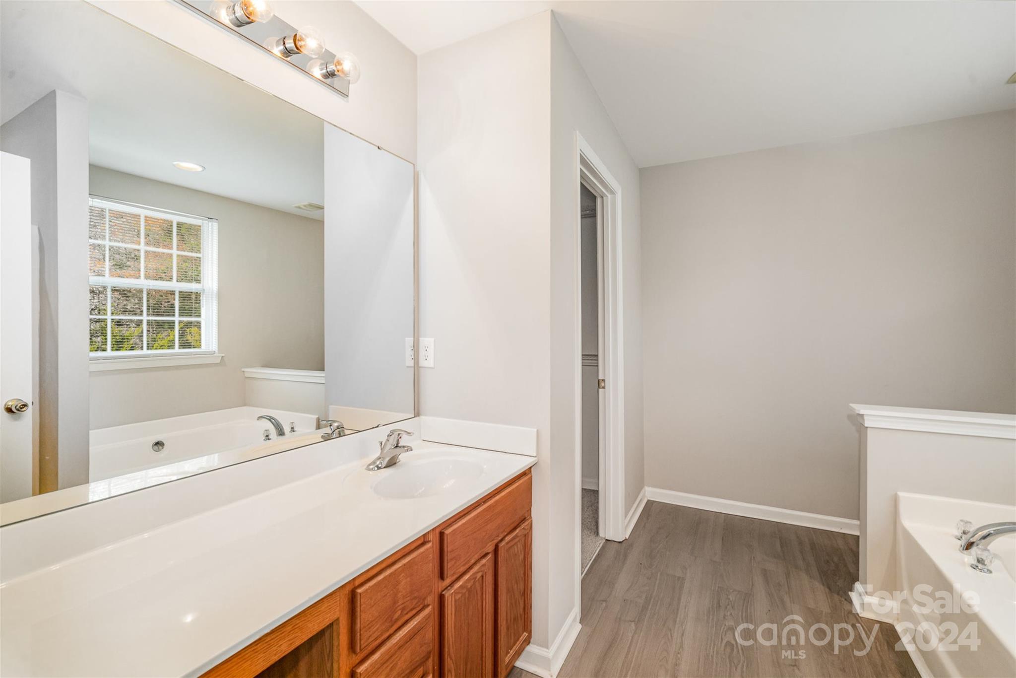 12039 Windy Rock Way Property Photo 21