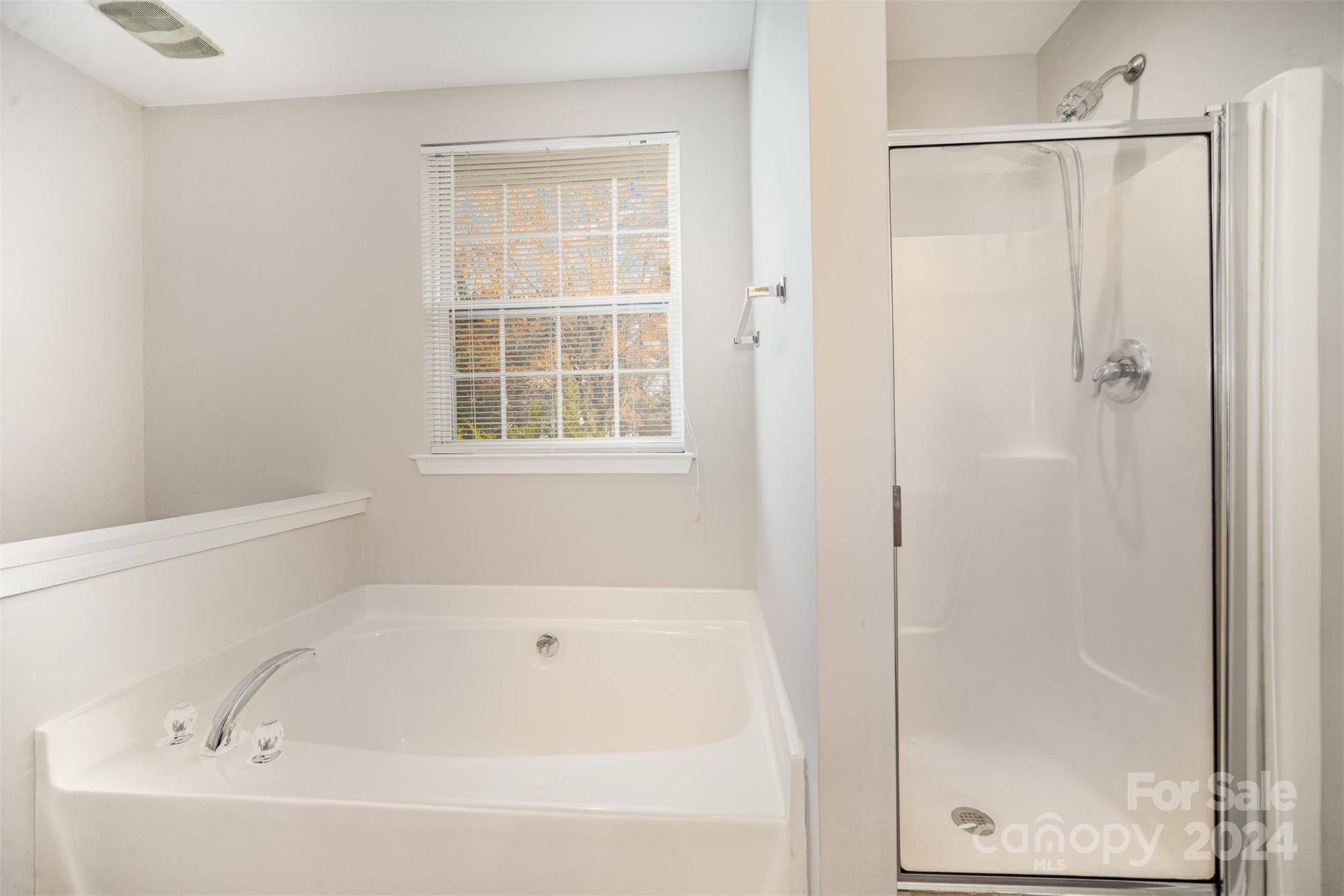 12039 Windy Rock Way Property Photo 22