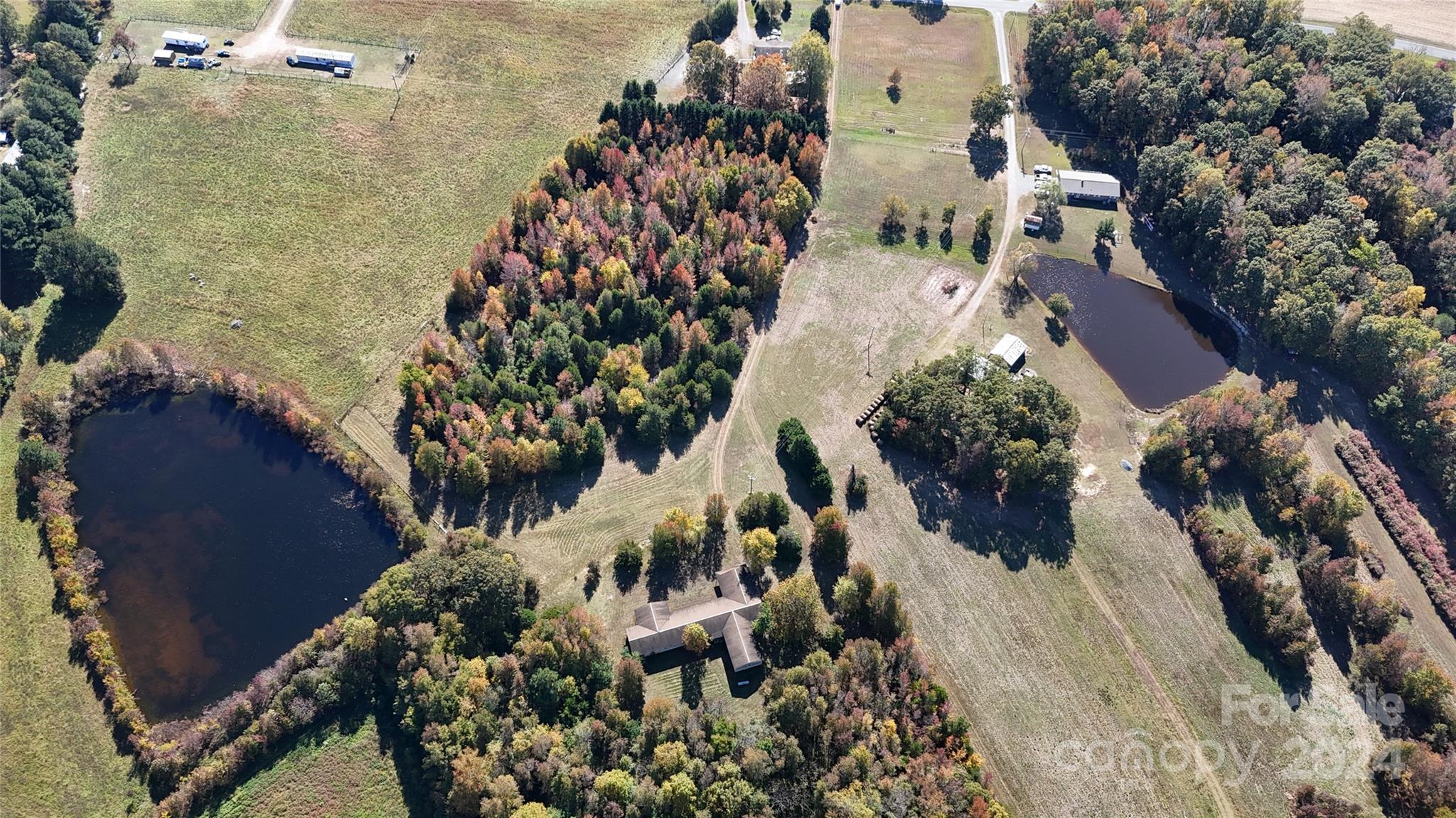 1851 Pleasant Hill Liberty Road Property Photo 6