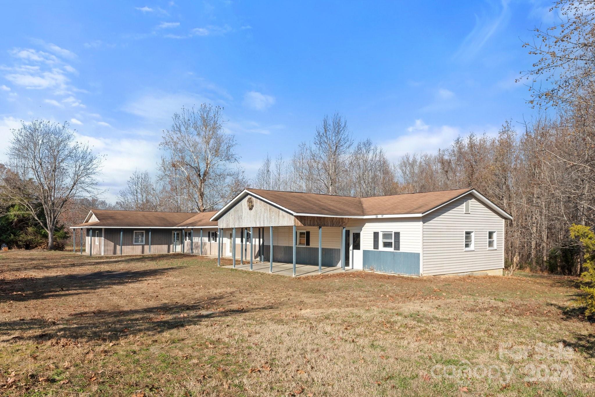 1851 Pleasant Hill Liberty Road Property Photo 10