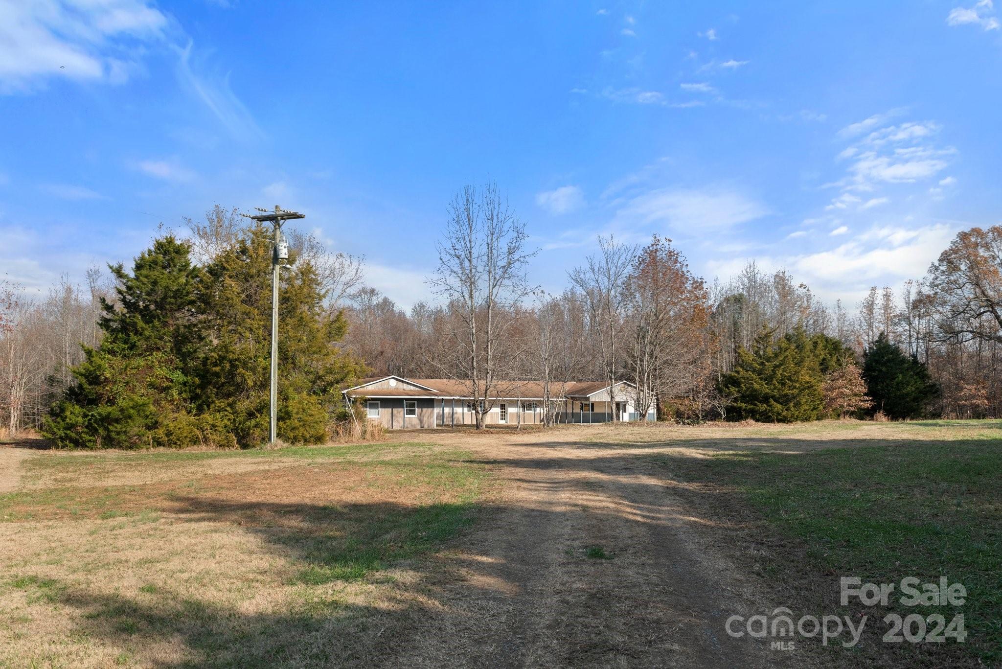 1851 Pleasant Hill Liberty Road Property Photo 11