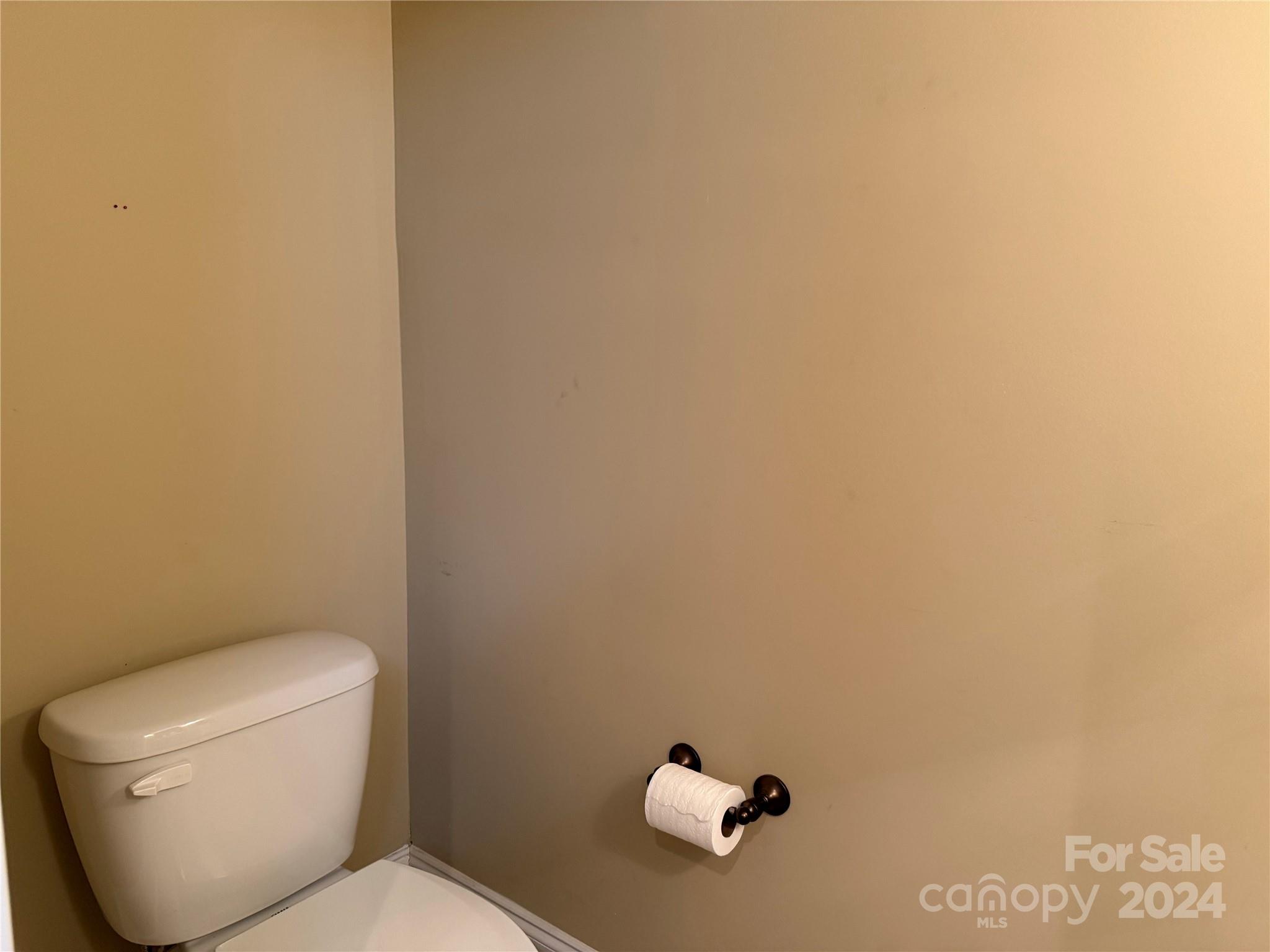 6006 Village Drive Property Photo 13
