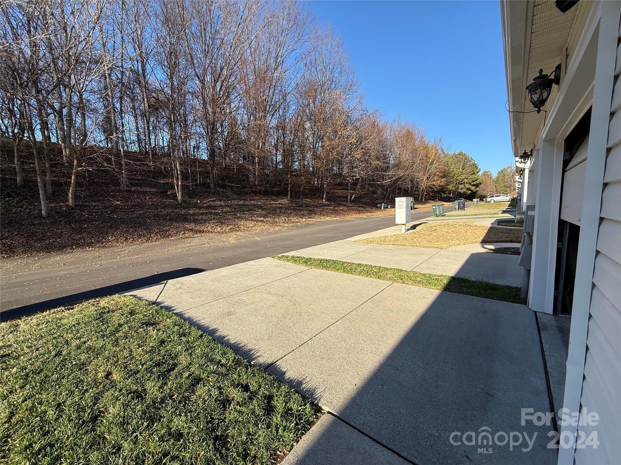 6006 Village Drive Property Photo 25