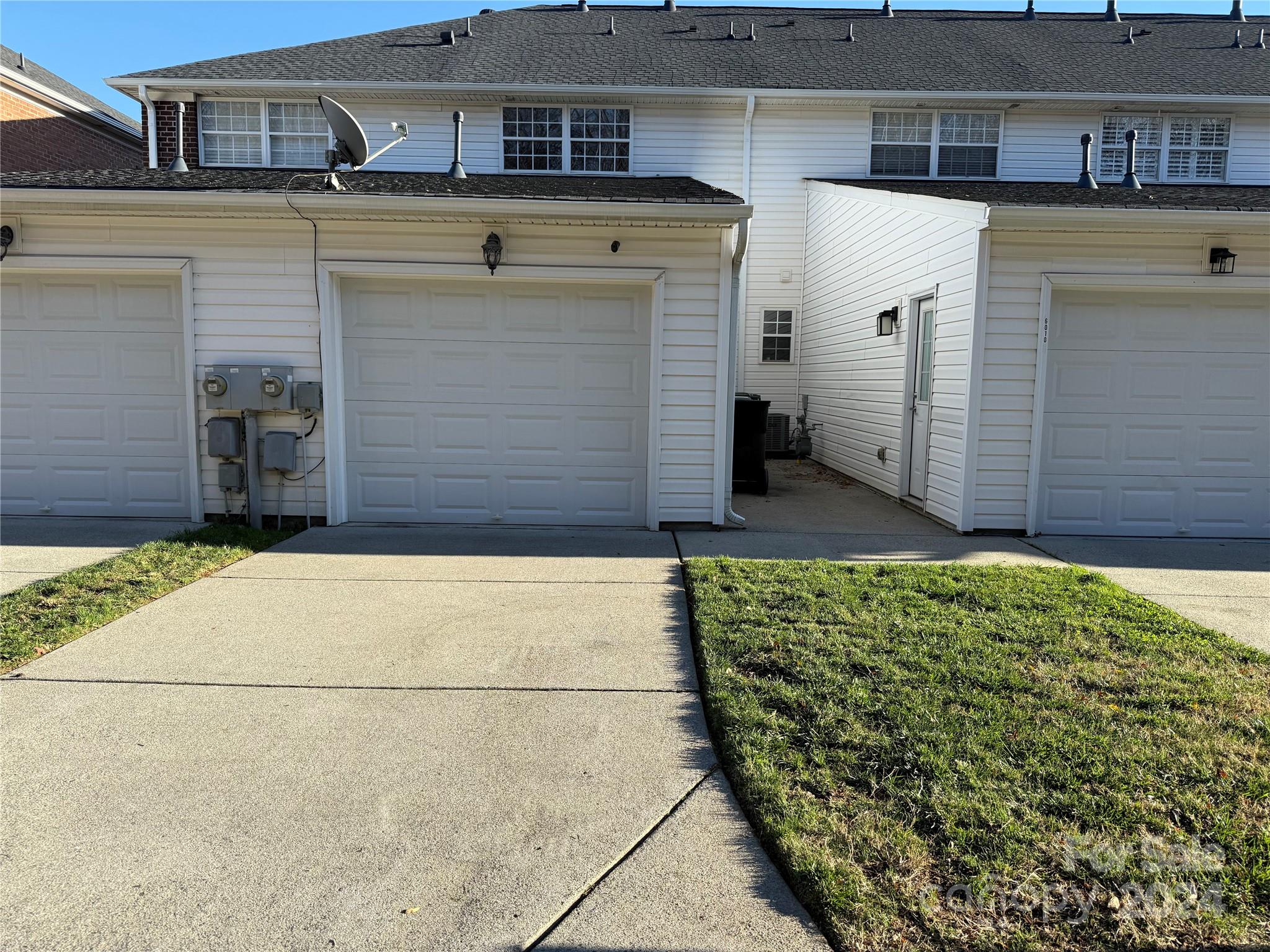 6006 Village Drive Property Photo 26
