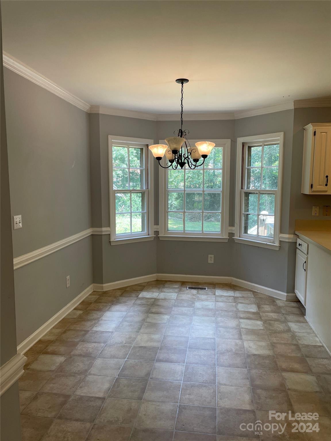 6825 Charette Court Property Photo 6