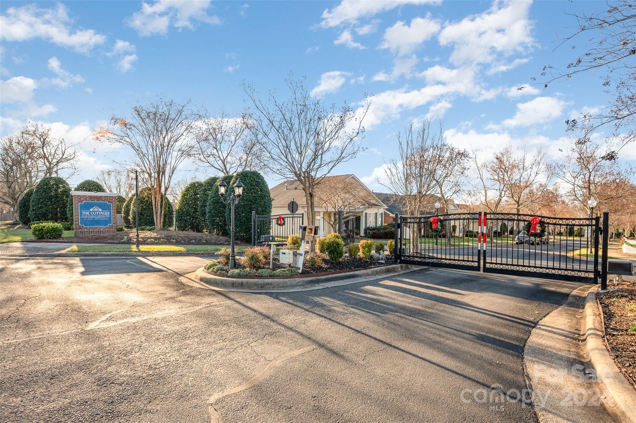 10105 Bishops Gate Boulevard Property Photo 29