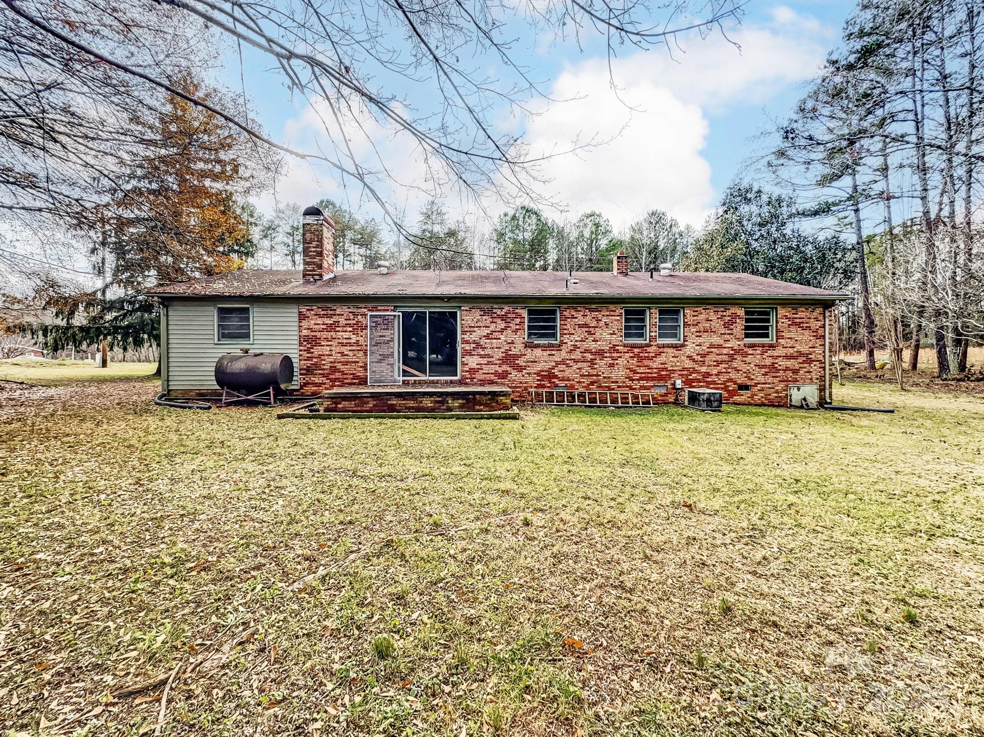 313 Lake Montonia Road Property Photo 3