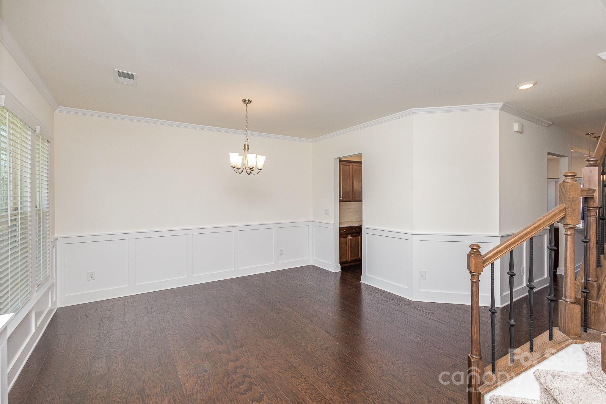 3013 Haley Circle Property Photo 6