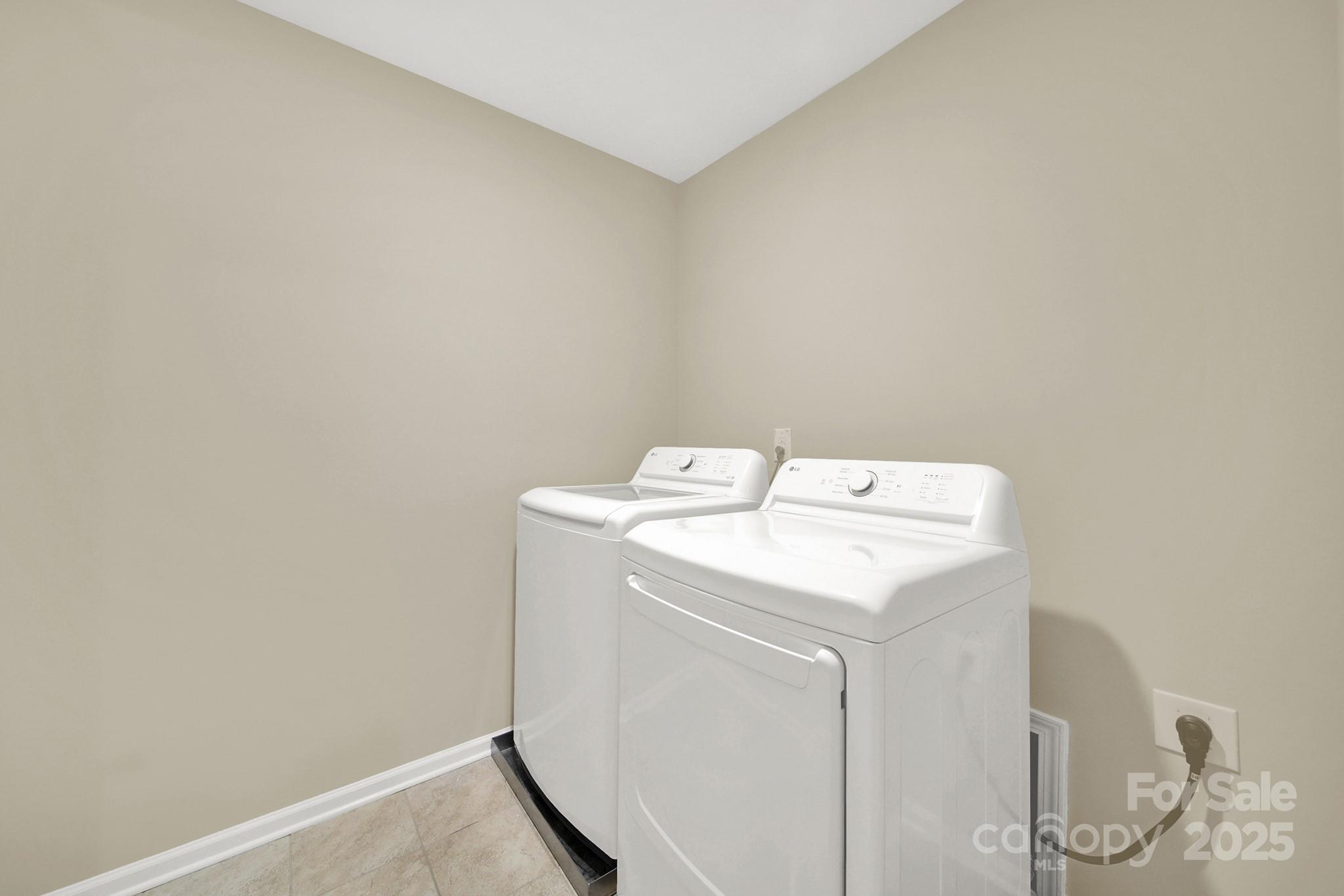 2471 Palmdale Walk Drive 107 Property Photo 20