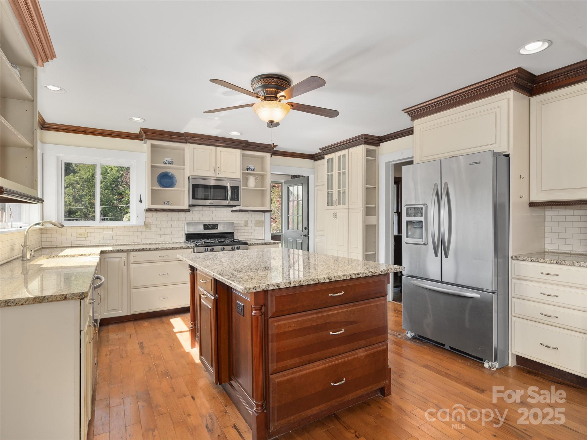 4912 Pigeon Road Property Photo 14