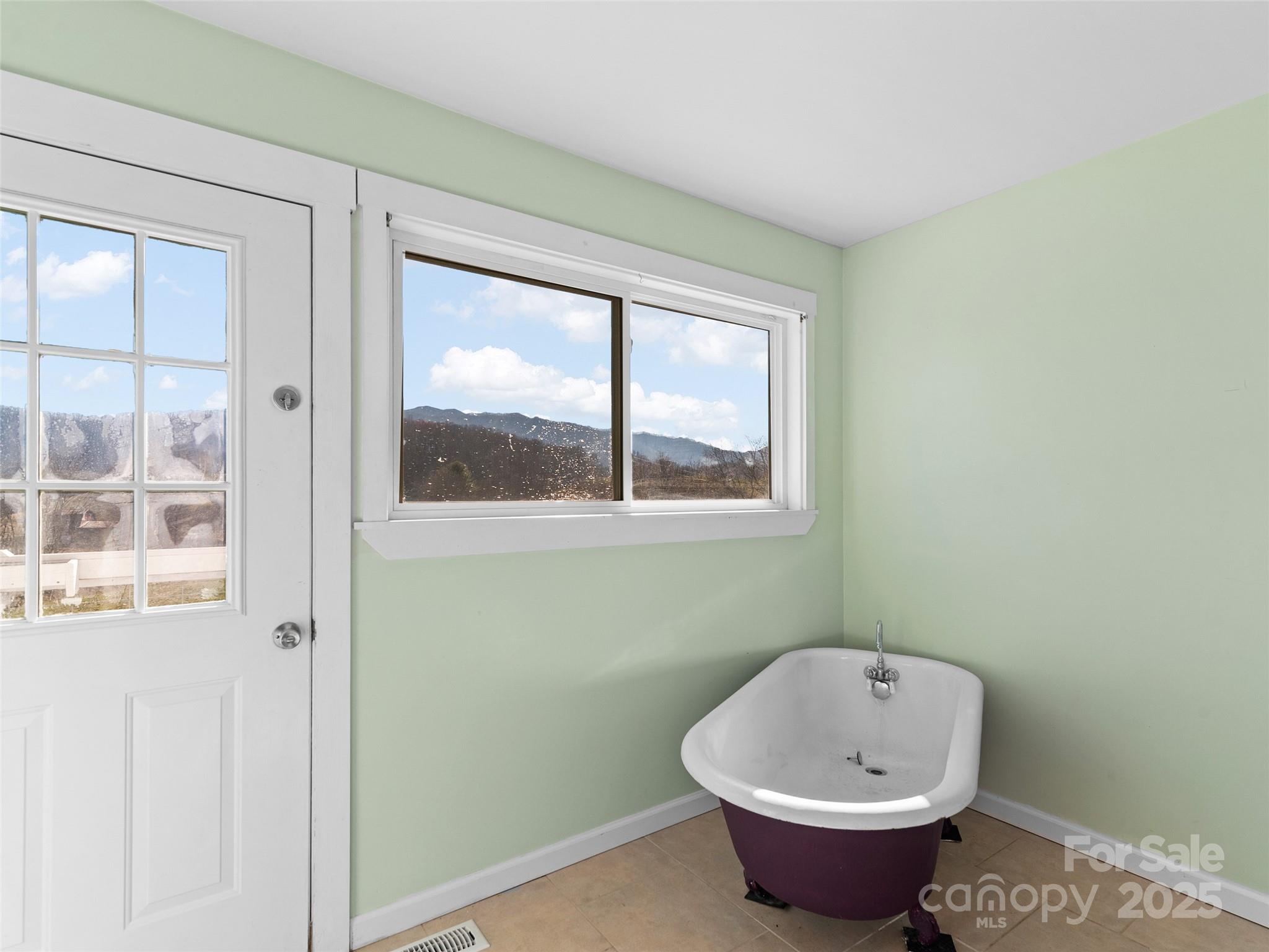 4912 Pigeon Road Property Photo 27