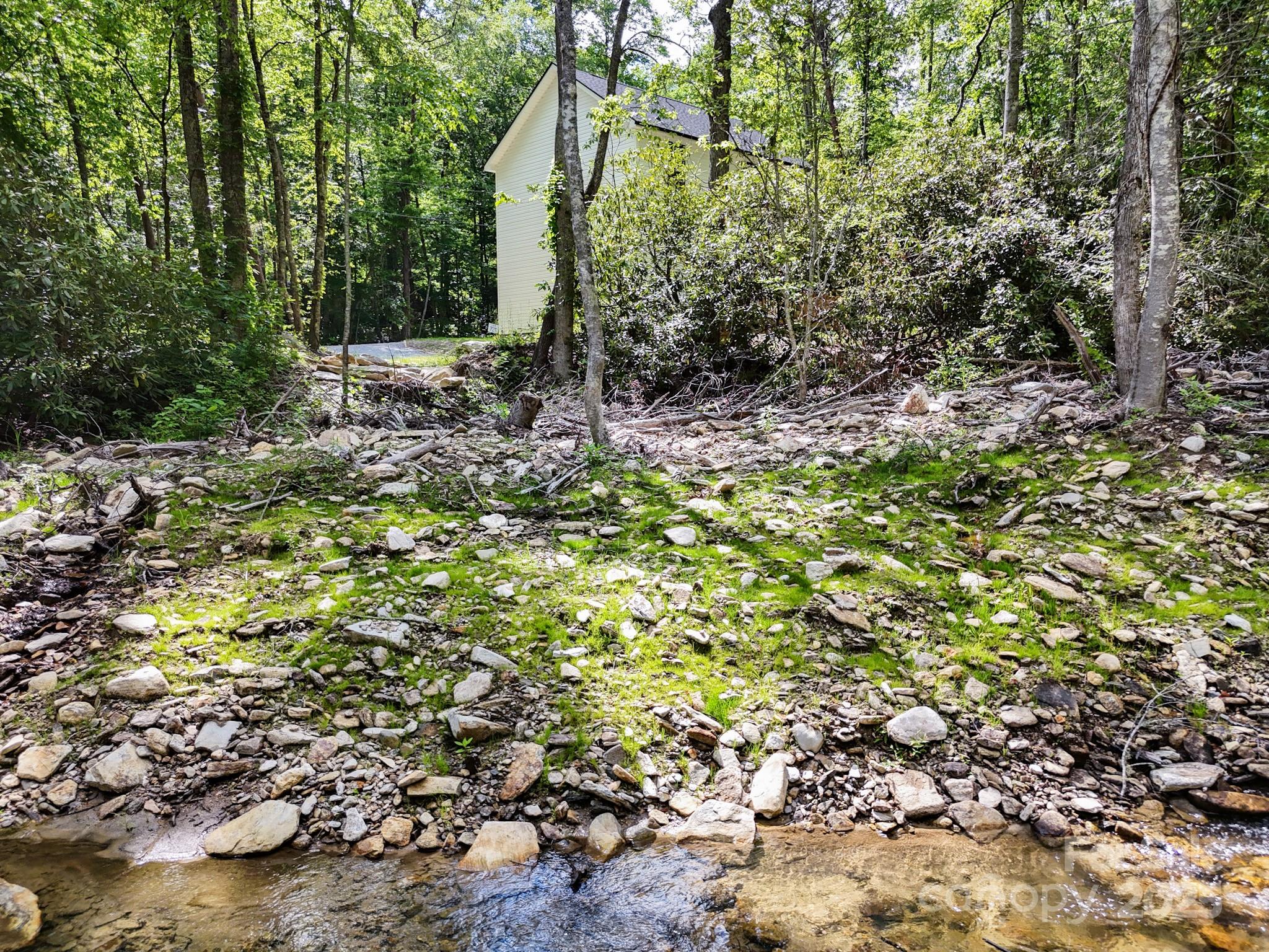 882 Wash Freeman Road Property Photo 5