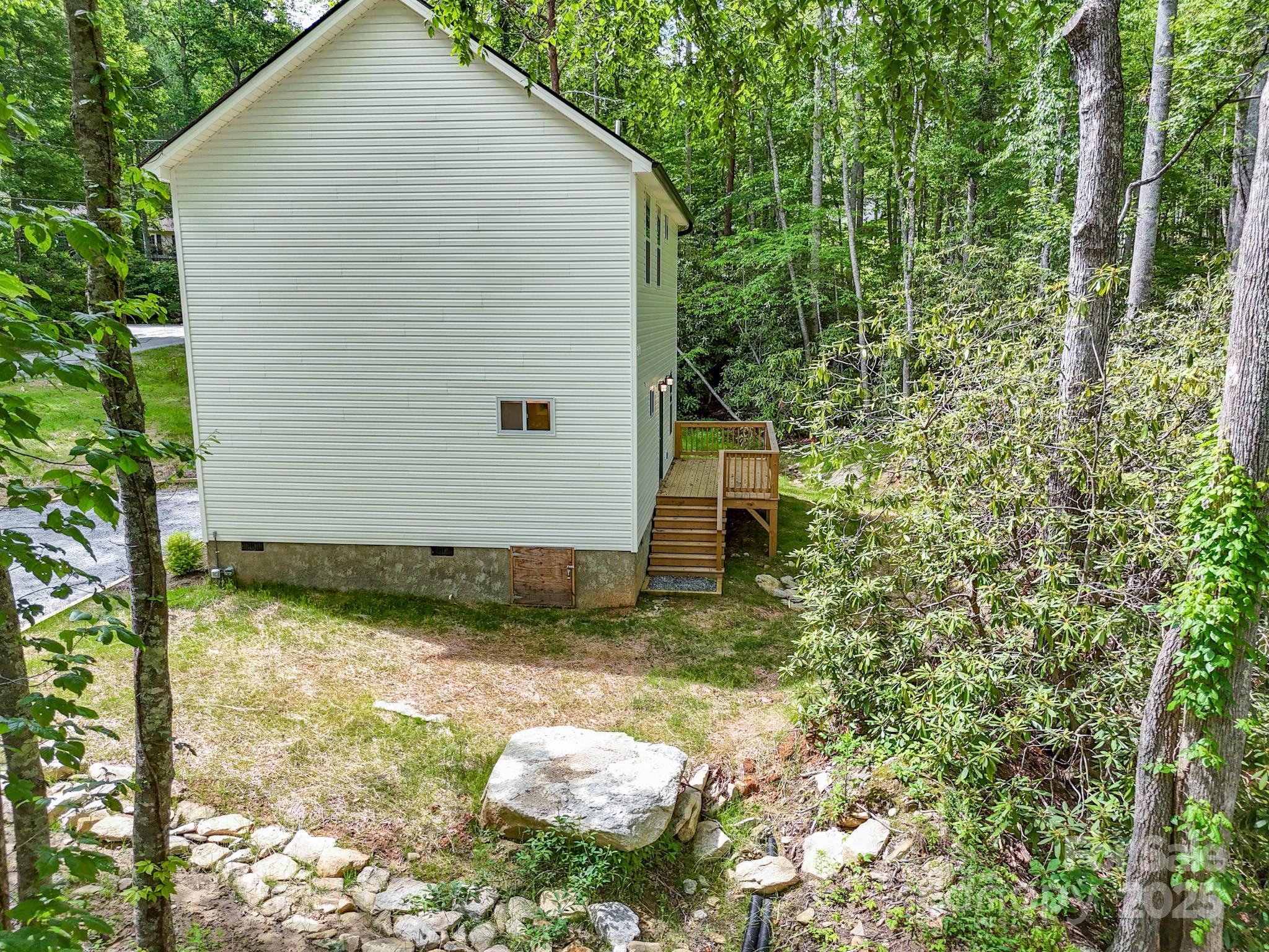 882 Wash Freeman Road Property Photo 8