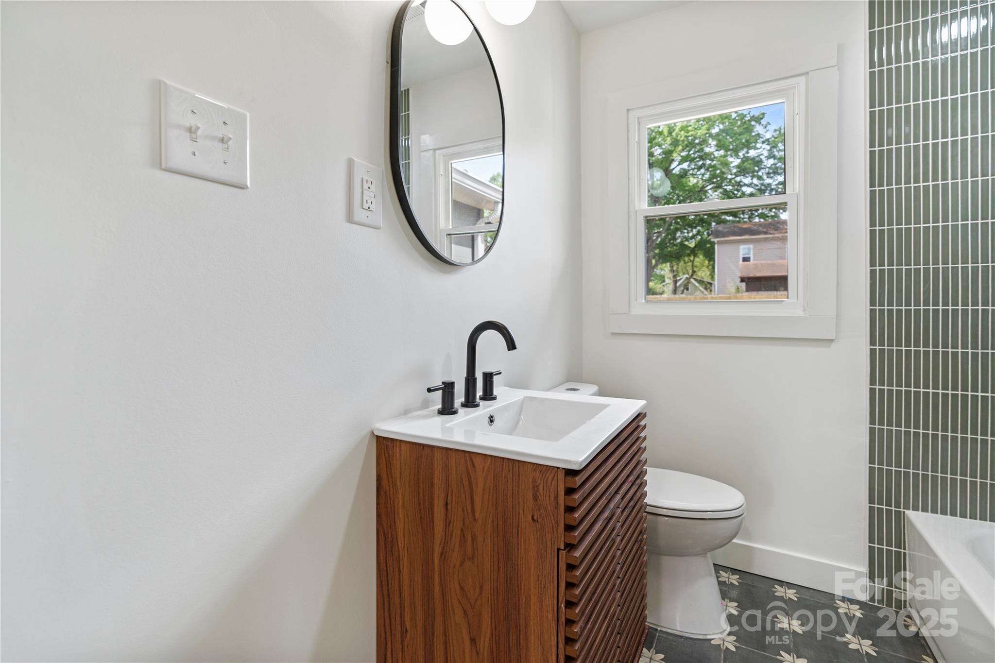 1506-1508 Matheson Avenue Property Photo 34