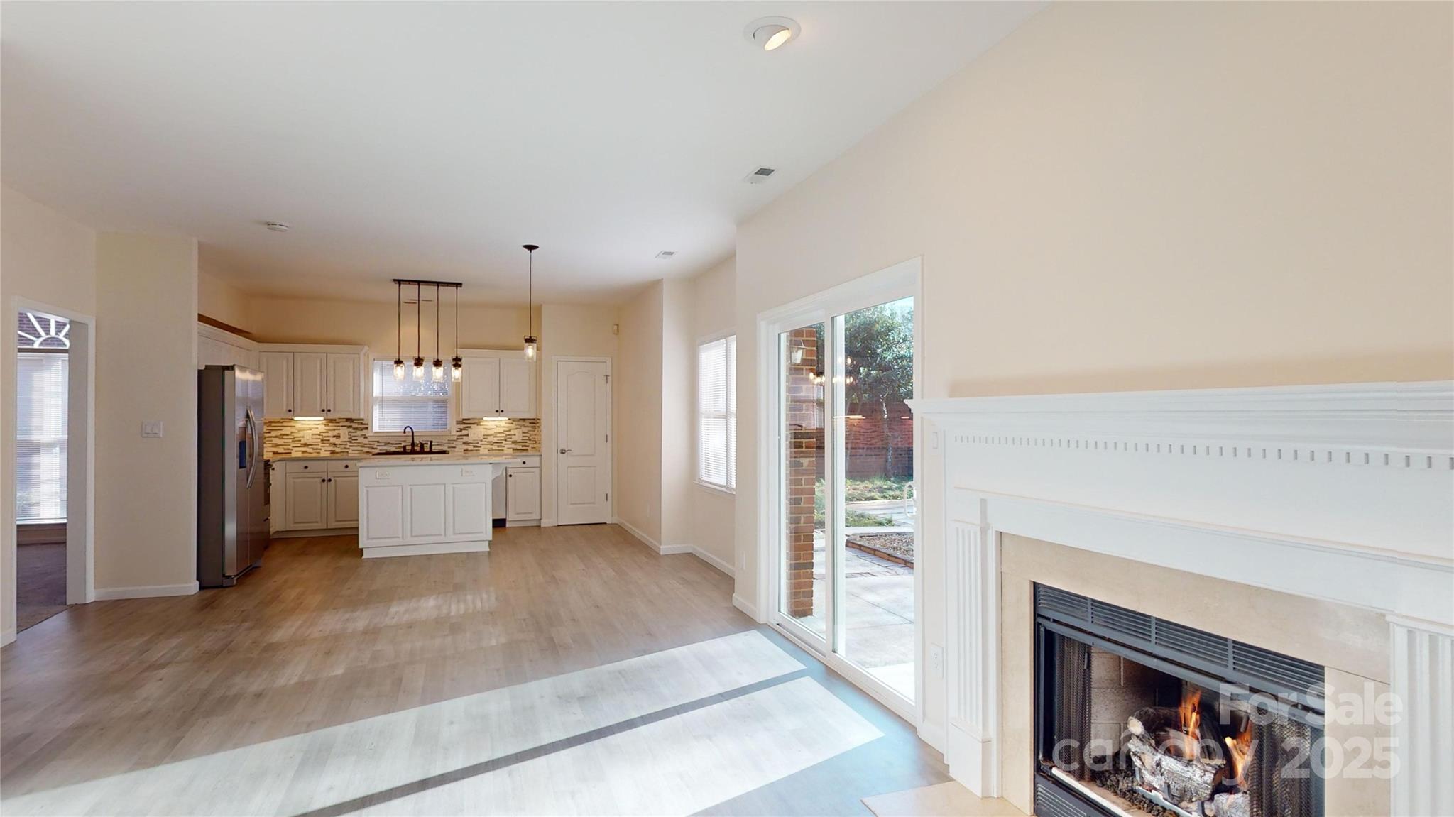 7031 Walton Heath Lane Property Photo 14