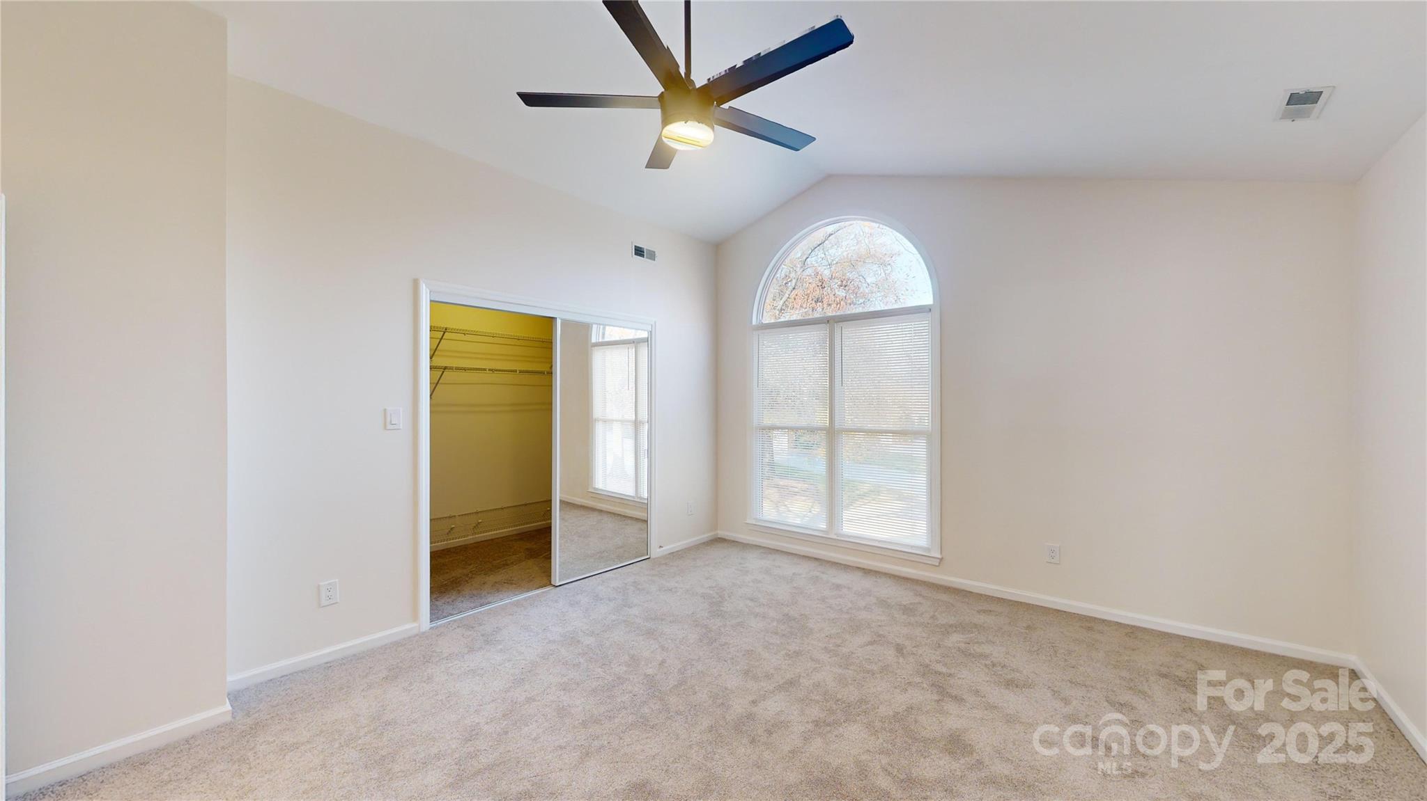 7031 Walton Heath Lane Property Photo 32