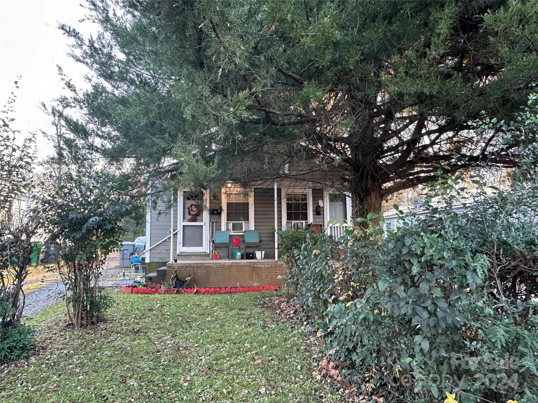 3100 Dunn Avenue Property Photo 3