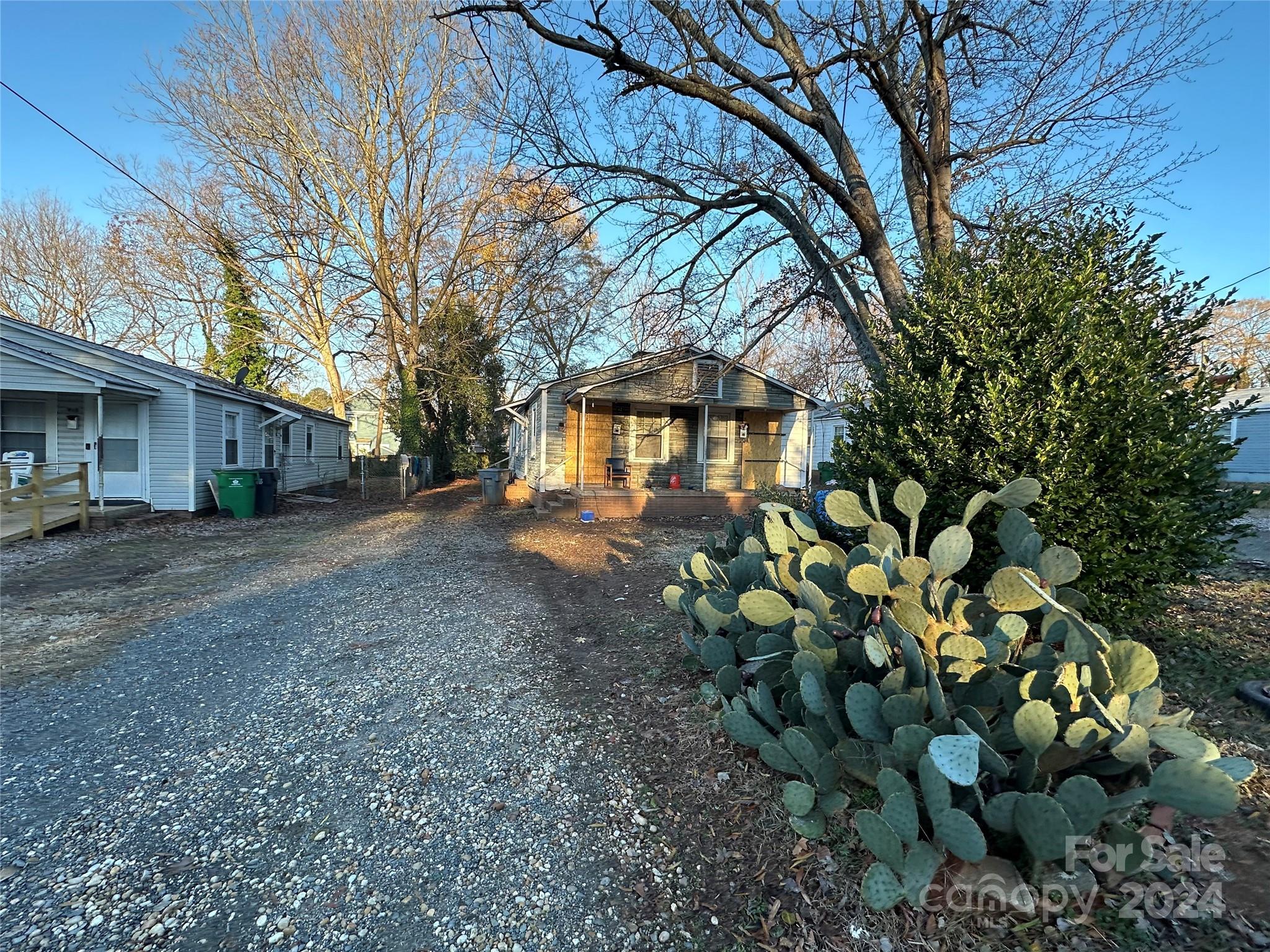 3100 Dunn Avenue Property Photo 5