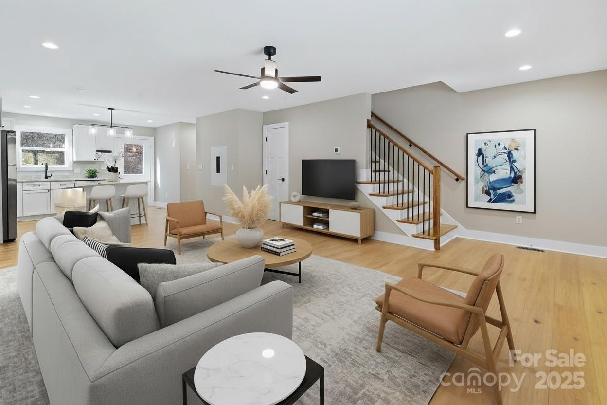 330 Bowditch Street 2b Property Photo 4