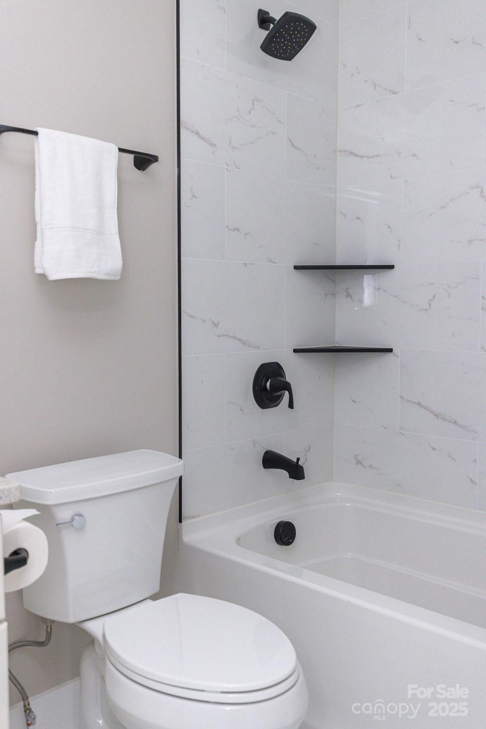 330 Bowditch Street 2b Property Photo 13