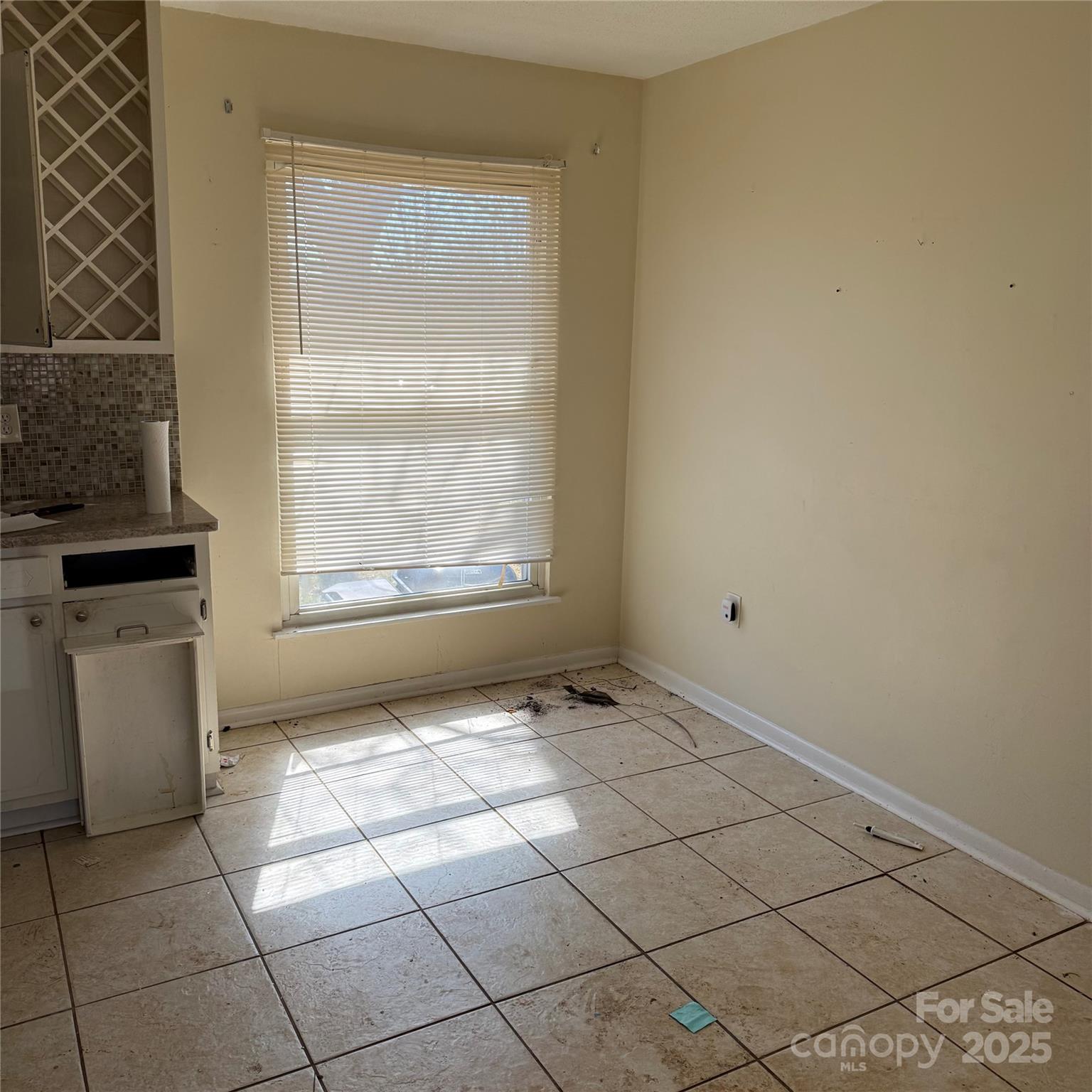 1406 Milan Road Property Photo 4
