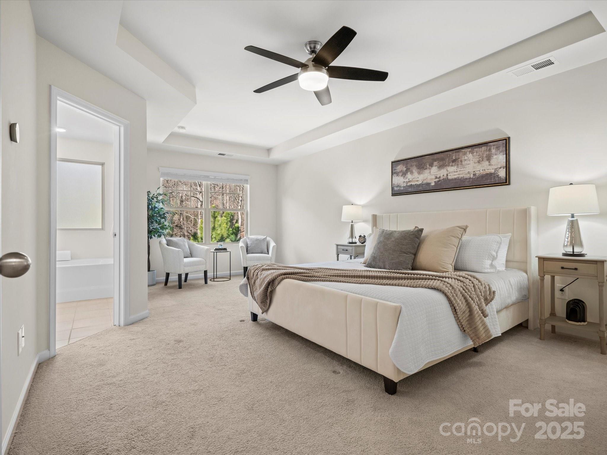 236 Ascot Run Way Property Photo 12