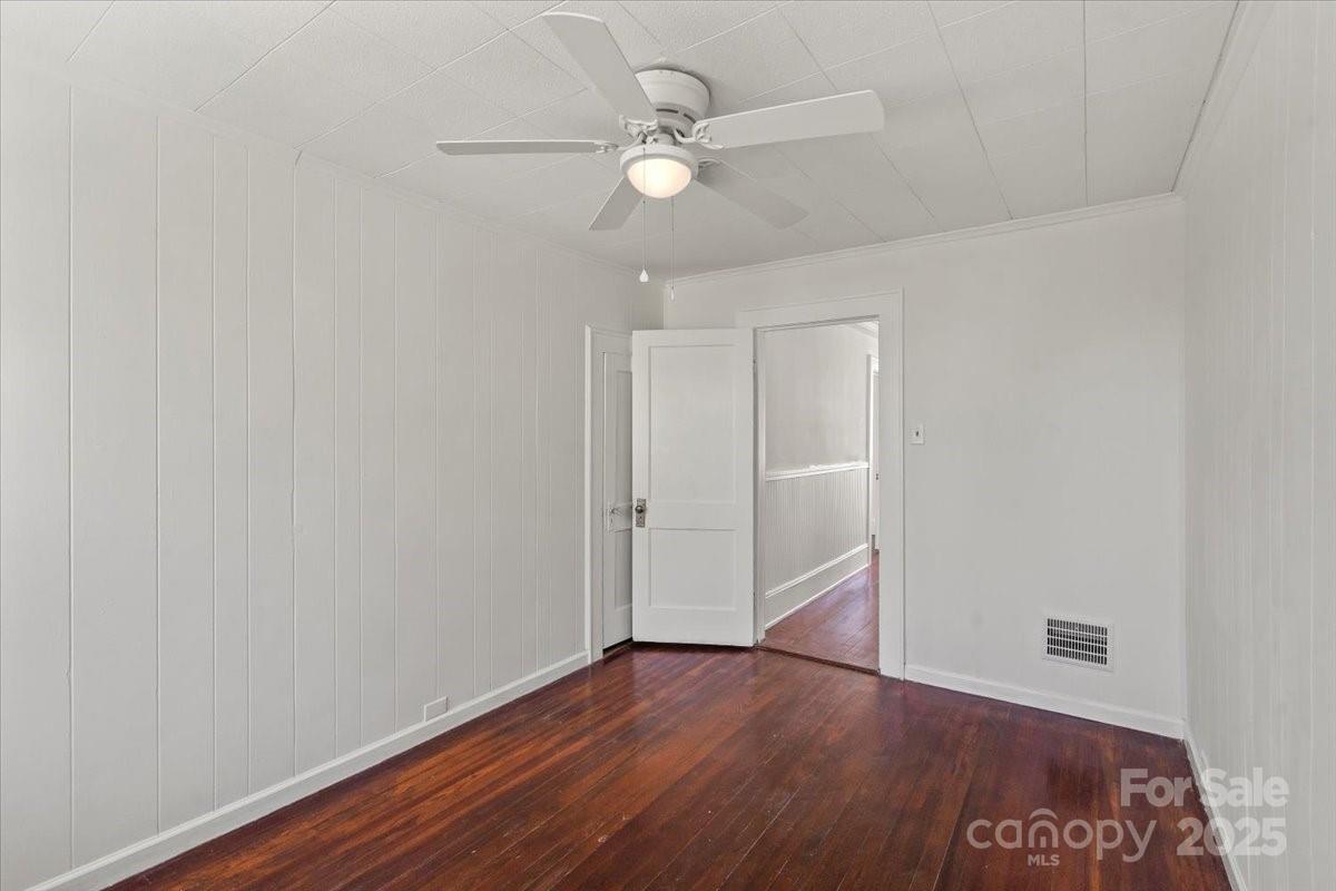 507 W 2nd Avenue Property Photo 36