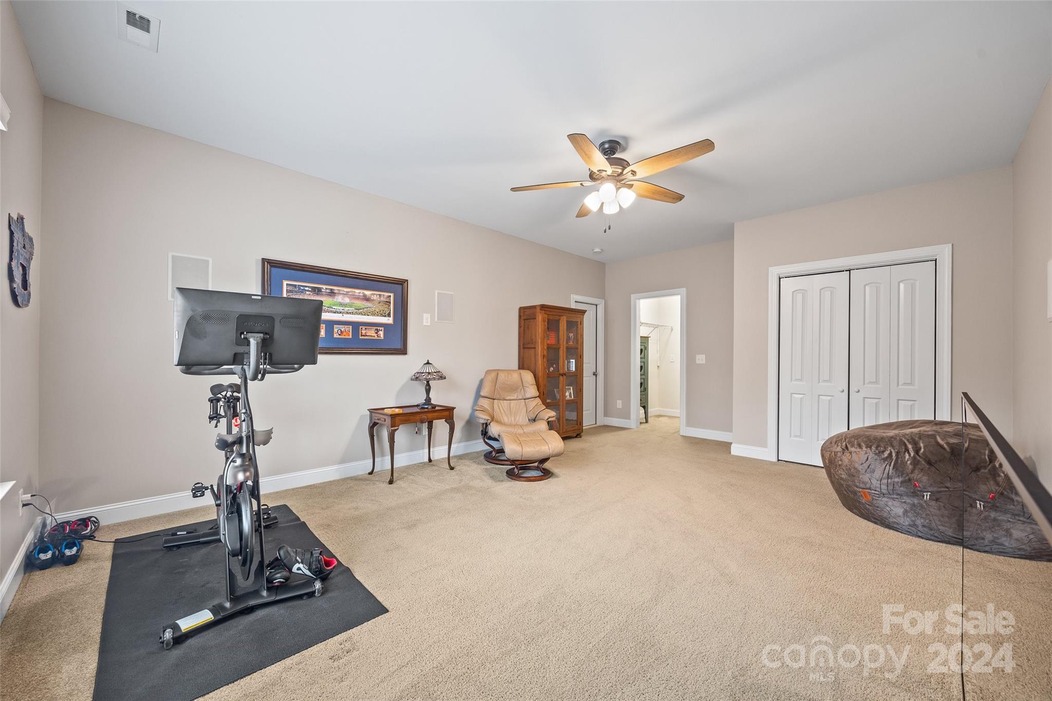 962 Castlewatch Drive Property Photo 32