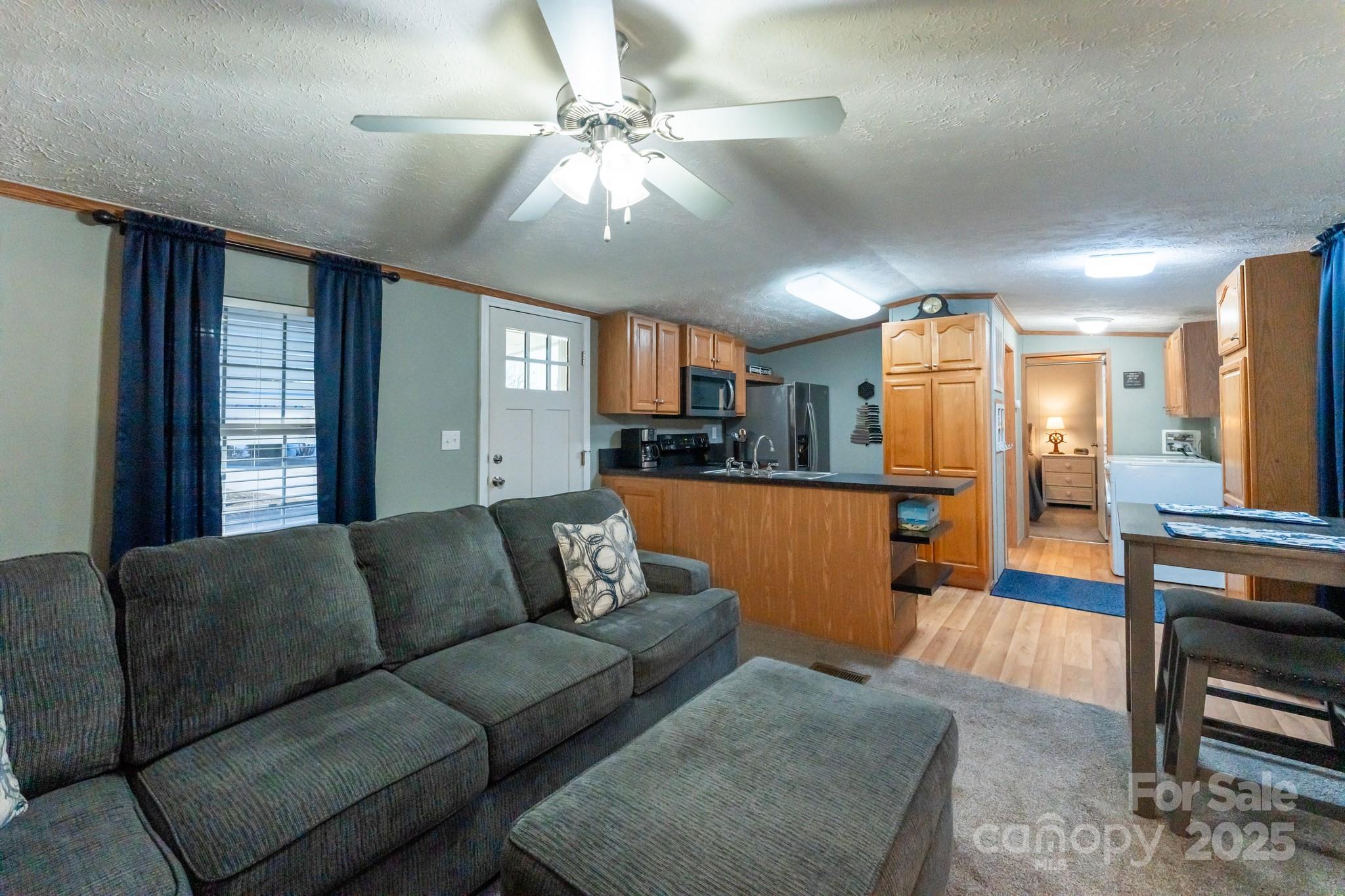1605 Embers Drive Property Photo 9